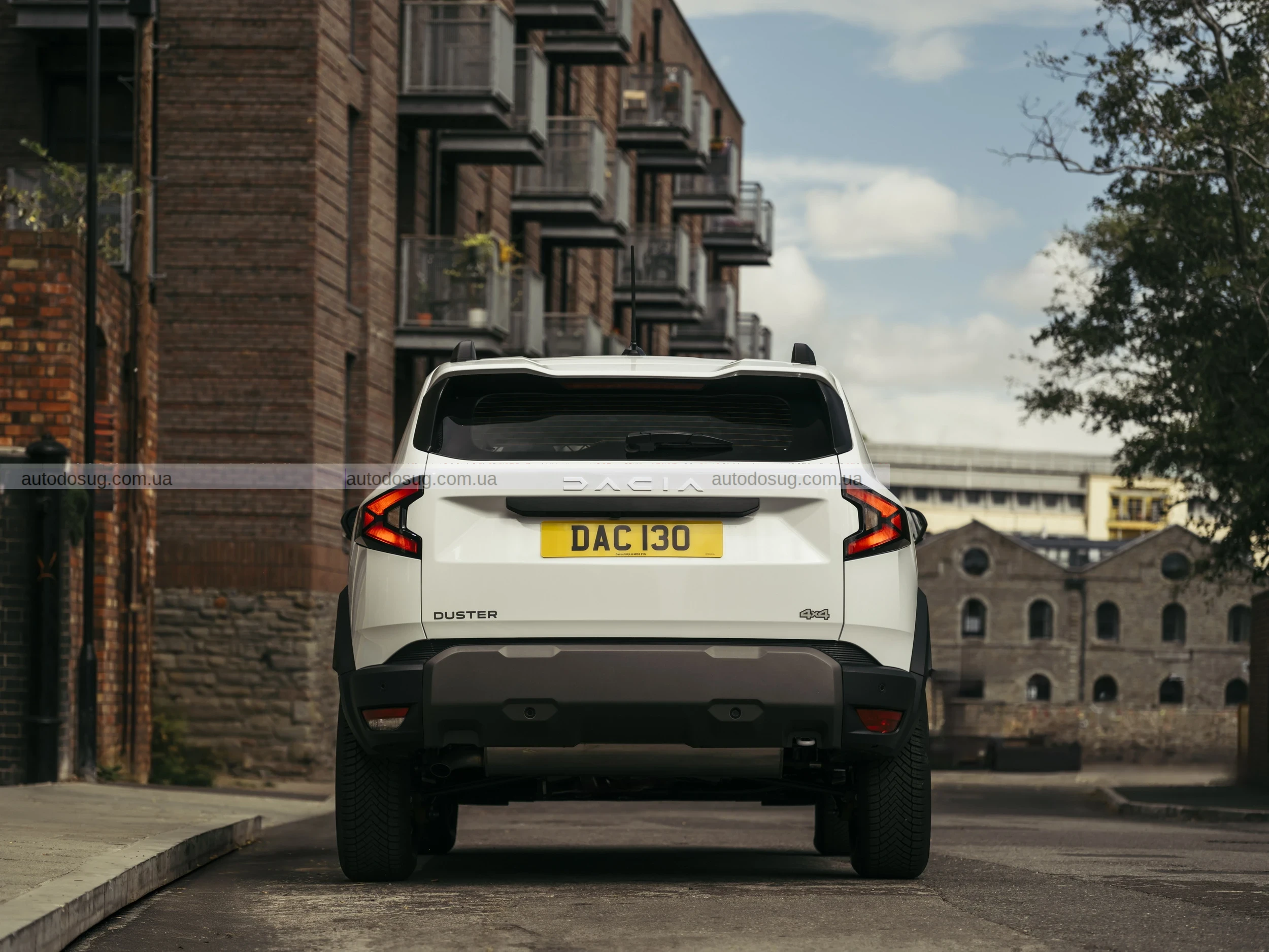 Dacia Duster отримав версію пікап, але не для всіх