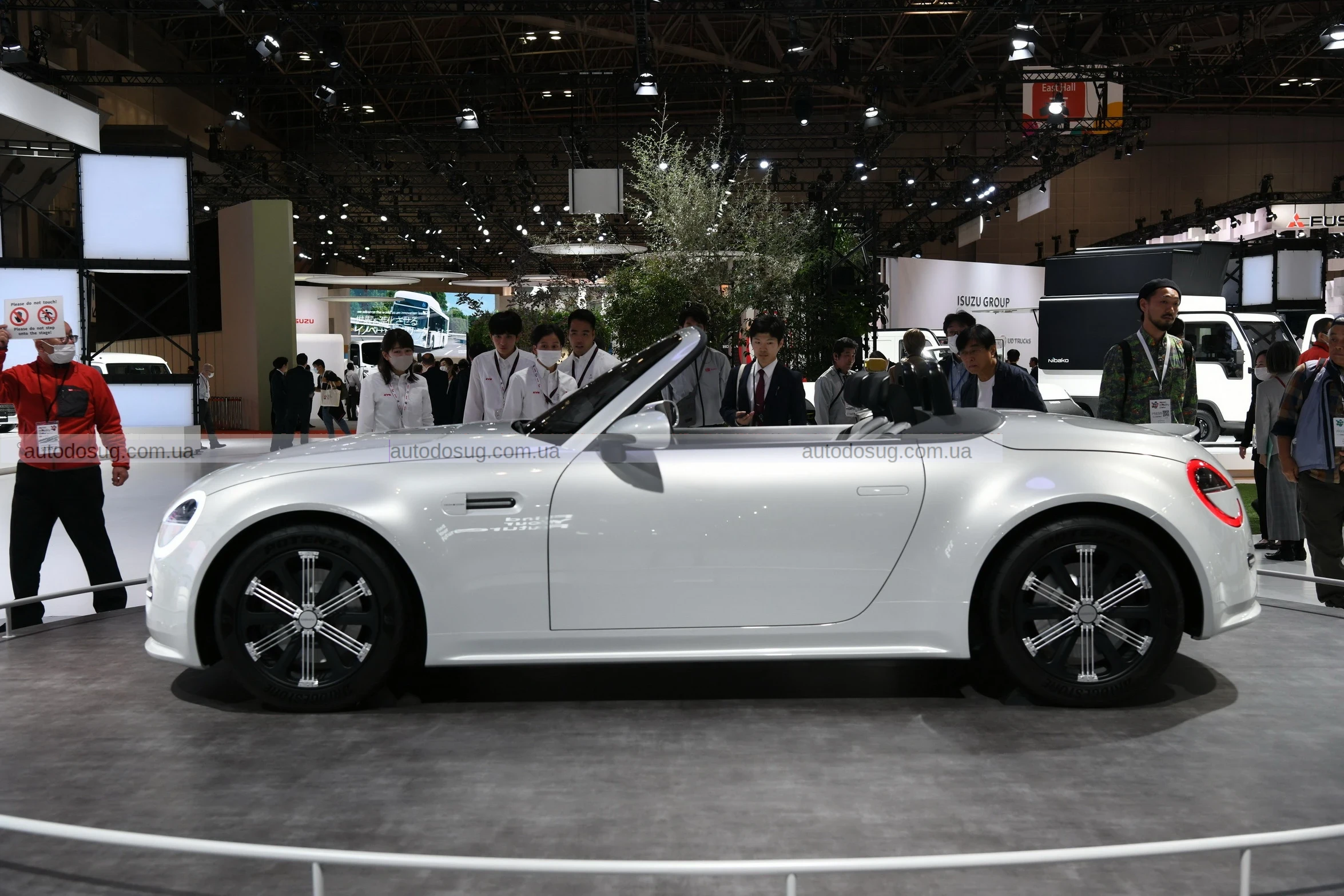 Daihatsu влаштує "похорон" для Copen перед відправкою в "автомобільний рай"