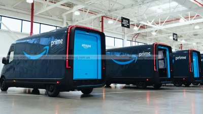 Електричні Фургони Rivian під федеральною перевіркою після скарг водіїв на несправності