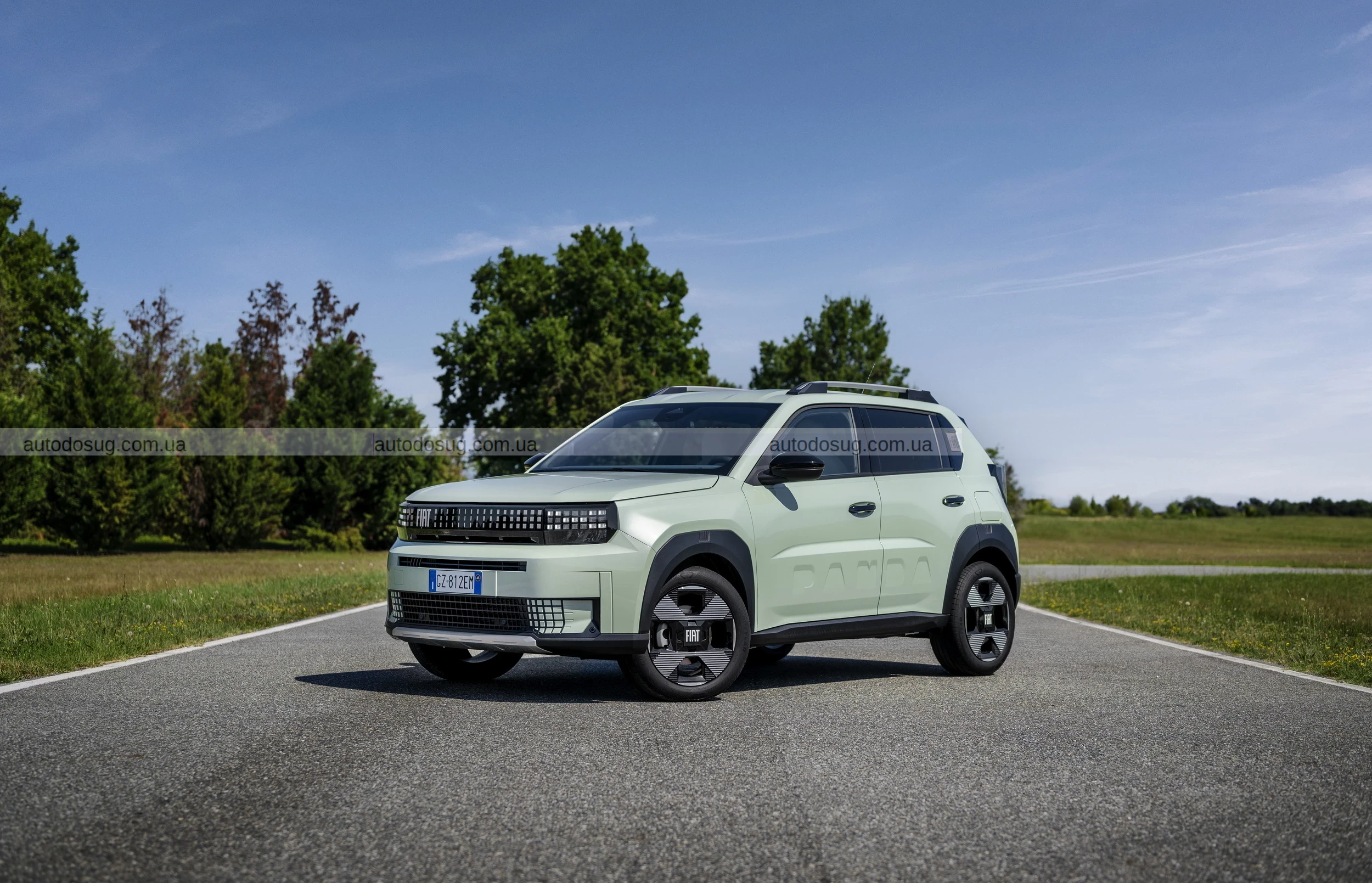 Fiat пропонує Grande Panda з ДВЗ і механічною коробкою передач