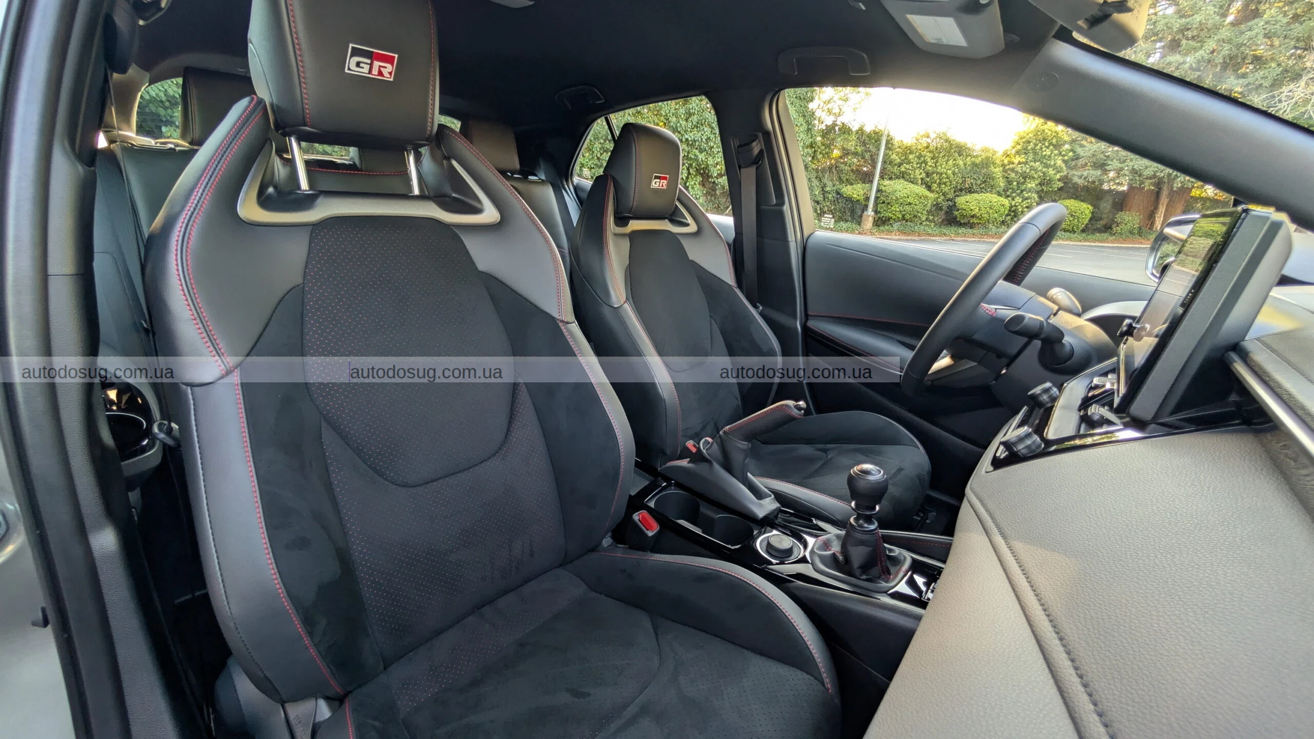 GR Corolla від Toyota став ще кращим у 2026 році