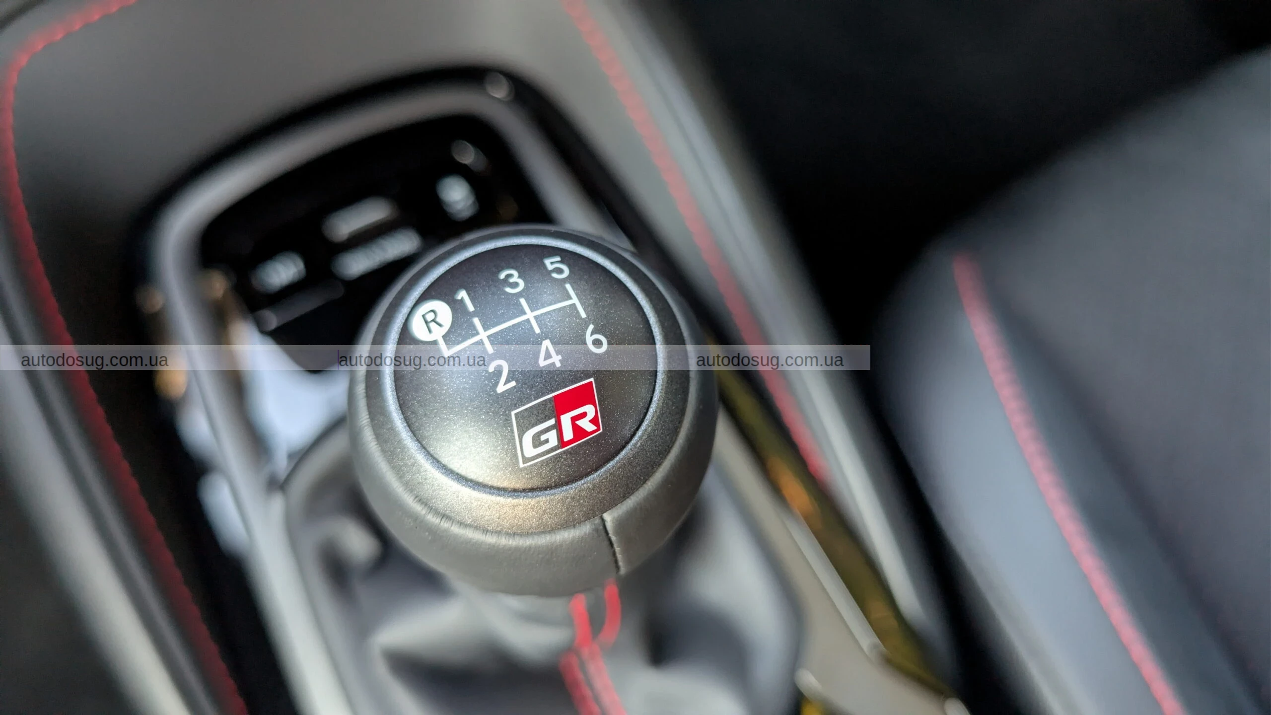 GR Corolla від Toyota став ще кращим у 2026 році