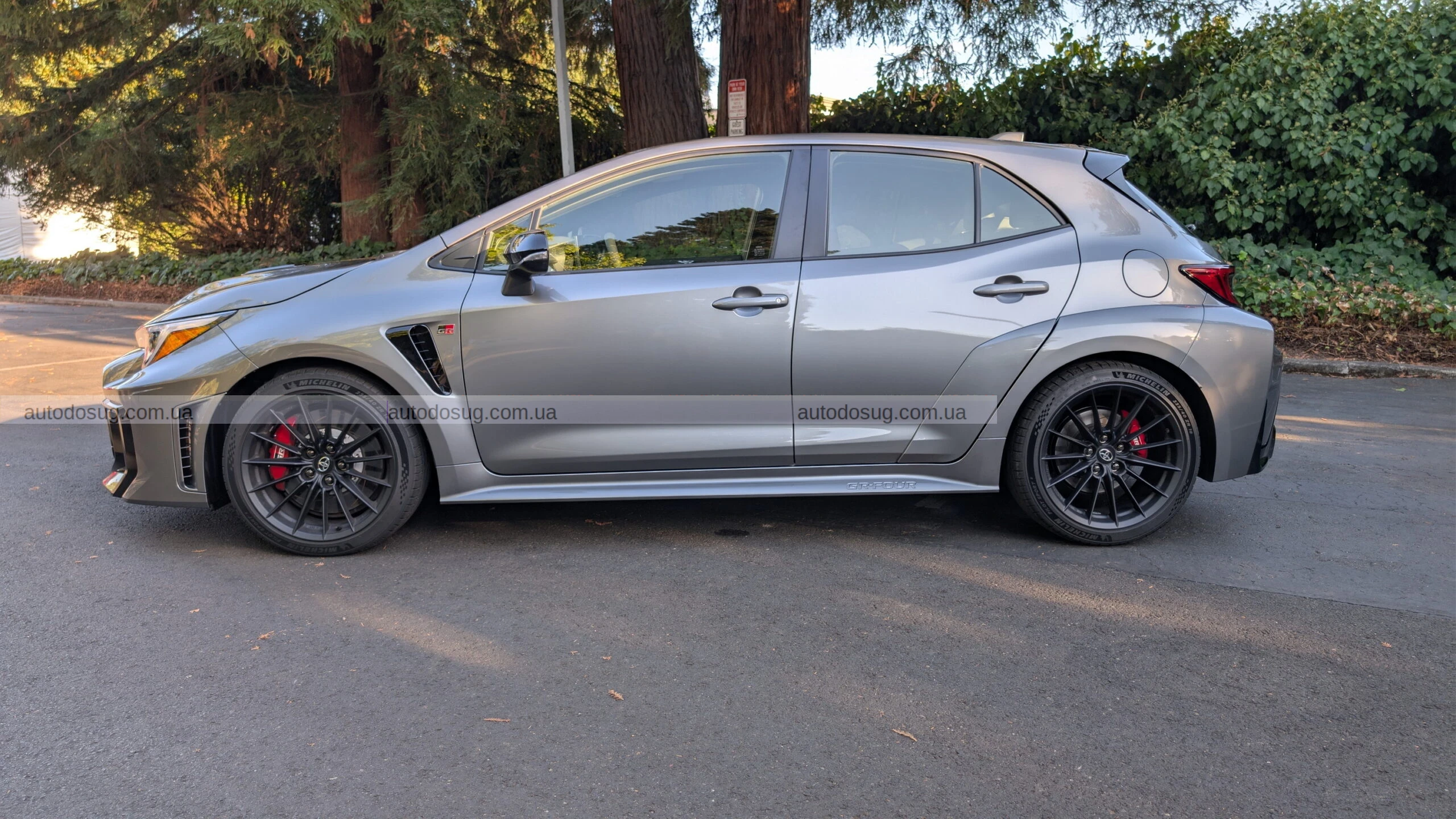 GR Corolla від Toyota став ще кращим у 2026 році