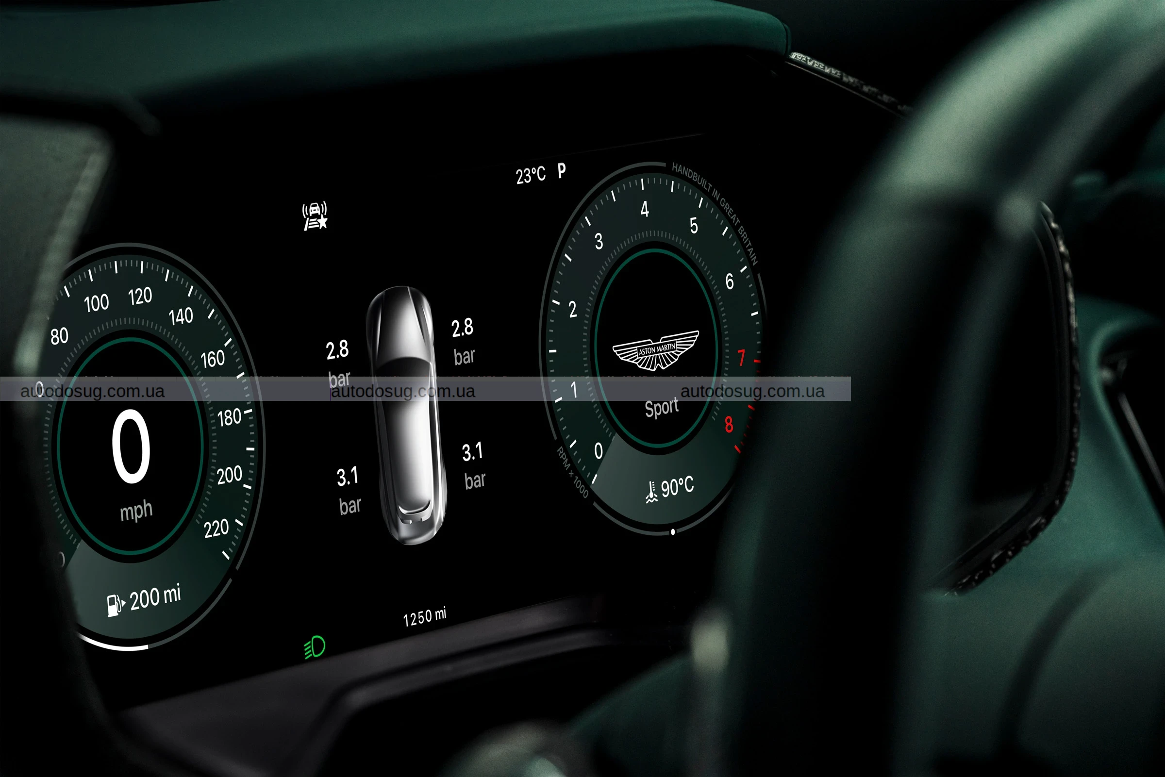 Генеральний директор Ford щойно розкритикував CarPlay Ultra від Apple