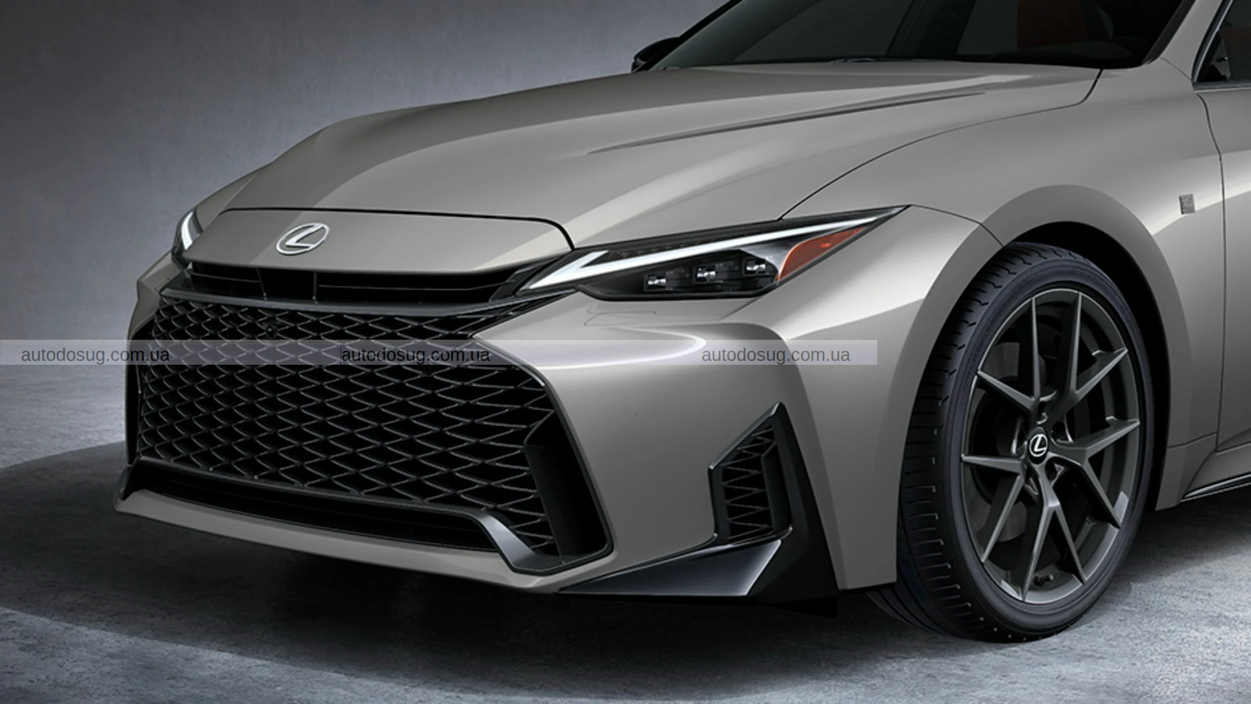 Lexus підтримує IS за допомогою чергового фейсліфтингу