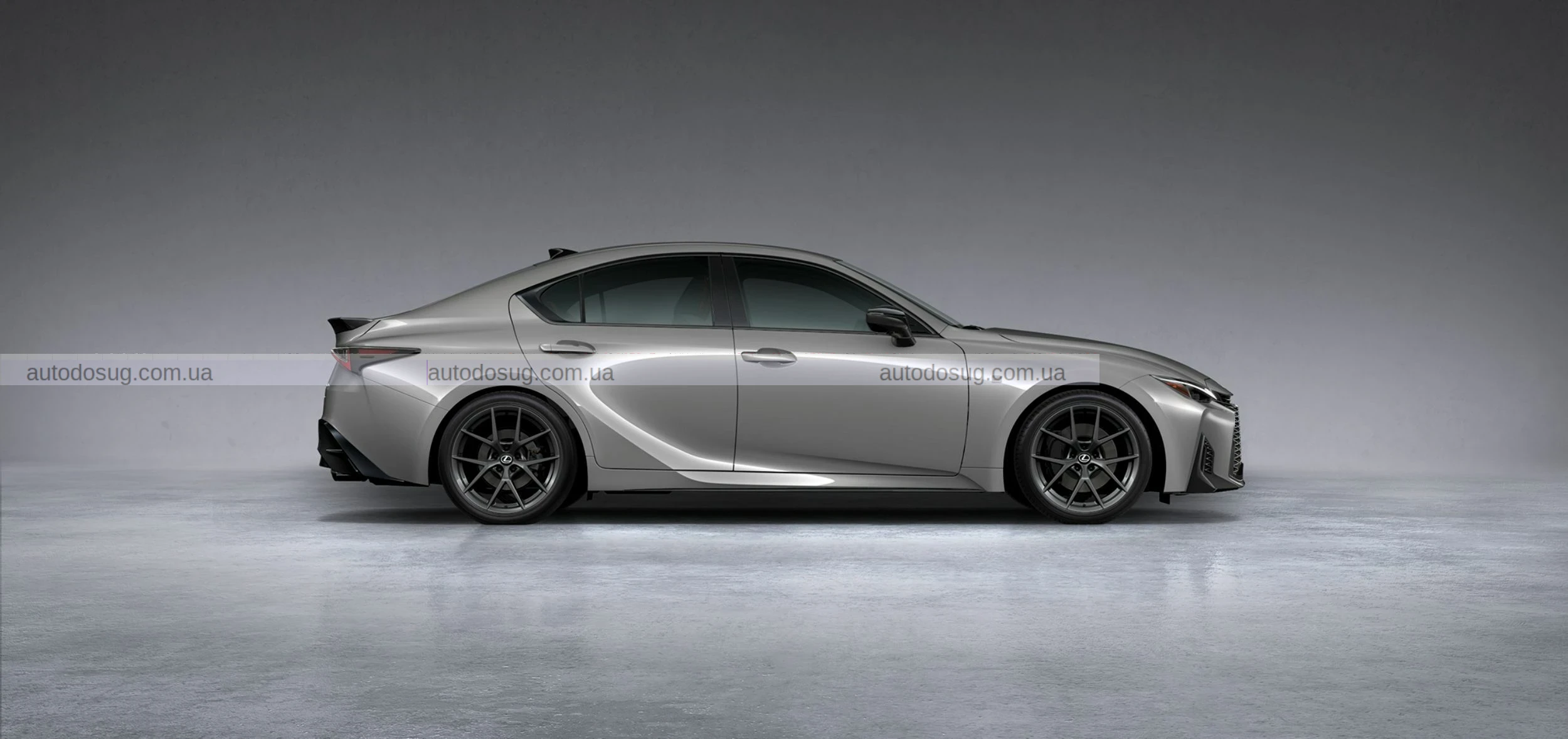 Lexus підтримує IS за допомогою чергового фейсліфтингу