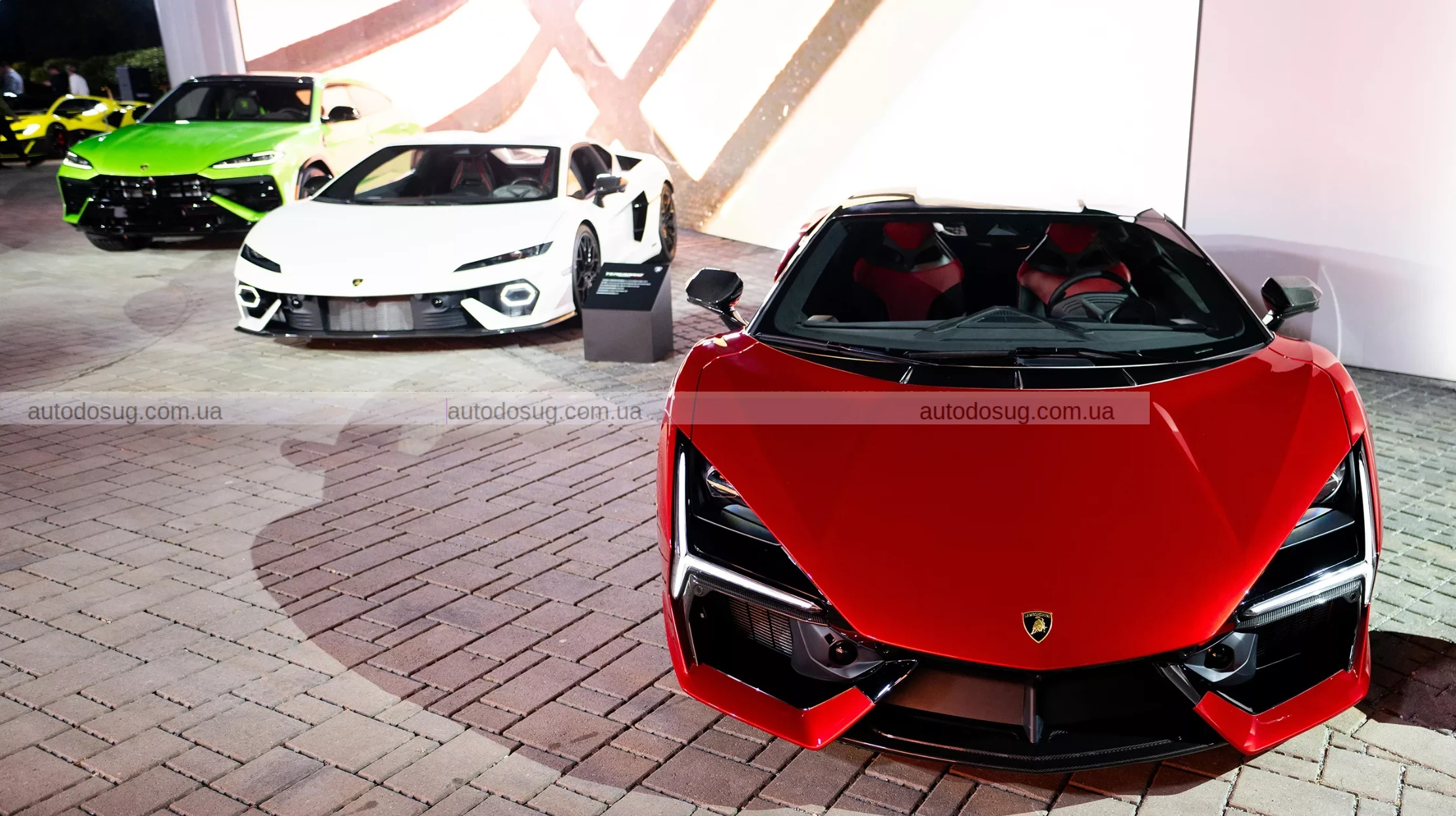 Майбутні Lamborghini зможуть визначати ваш настрій та налаштовувати керованість