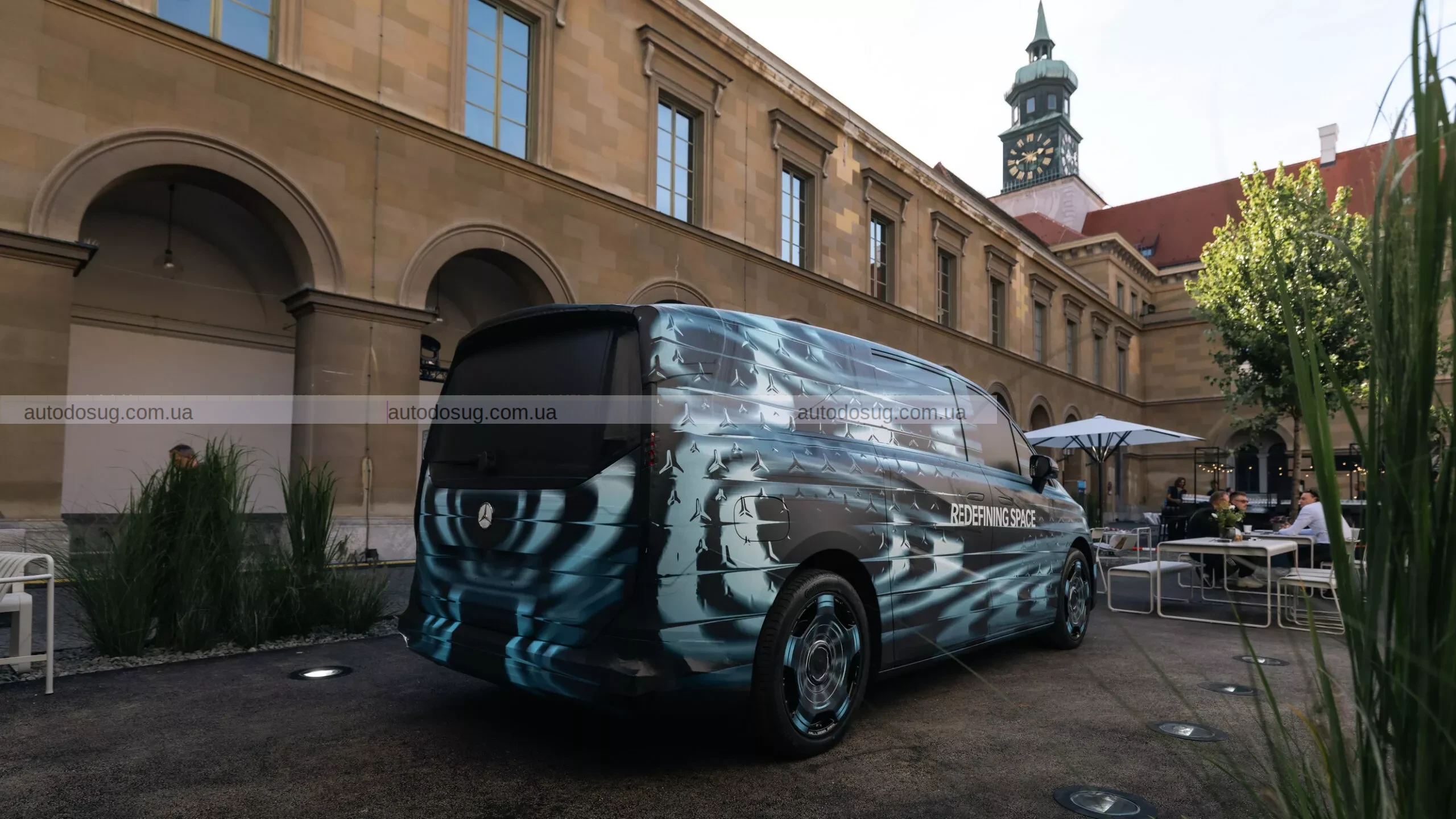 Mercedes-Benz готує 40 нових моделей, щоб змінити своє майбутнє