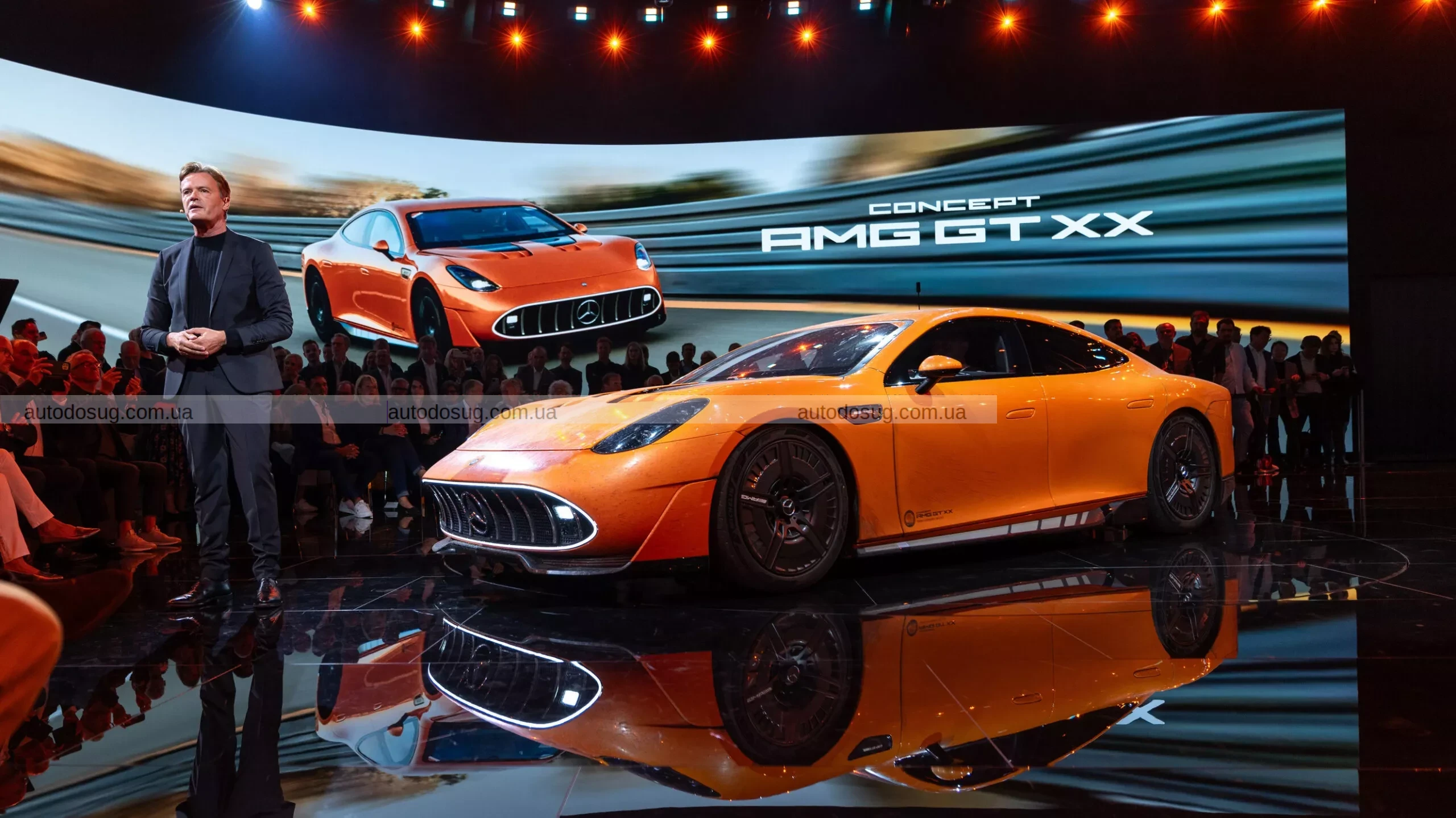 Mercedes-Benz готує 40 нових моделей, щоб змінити своє майбутнє