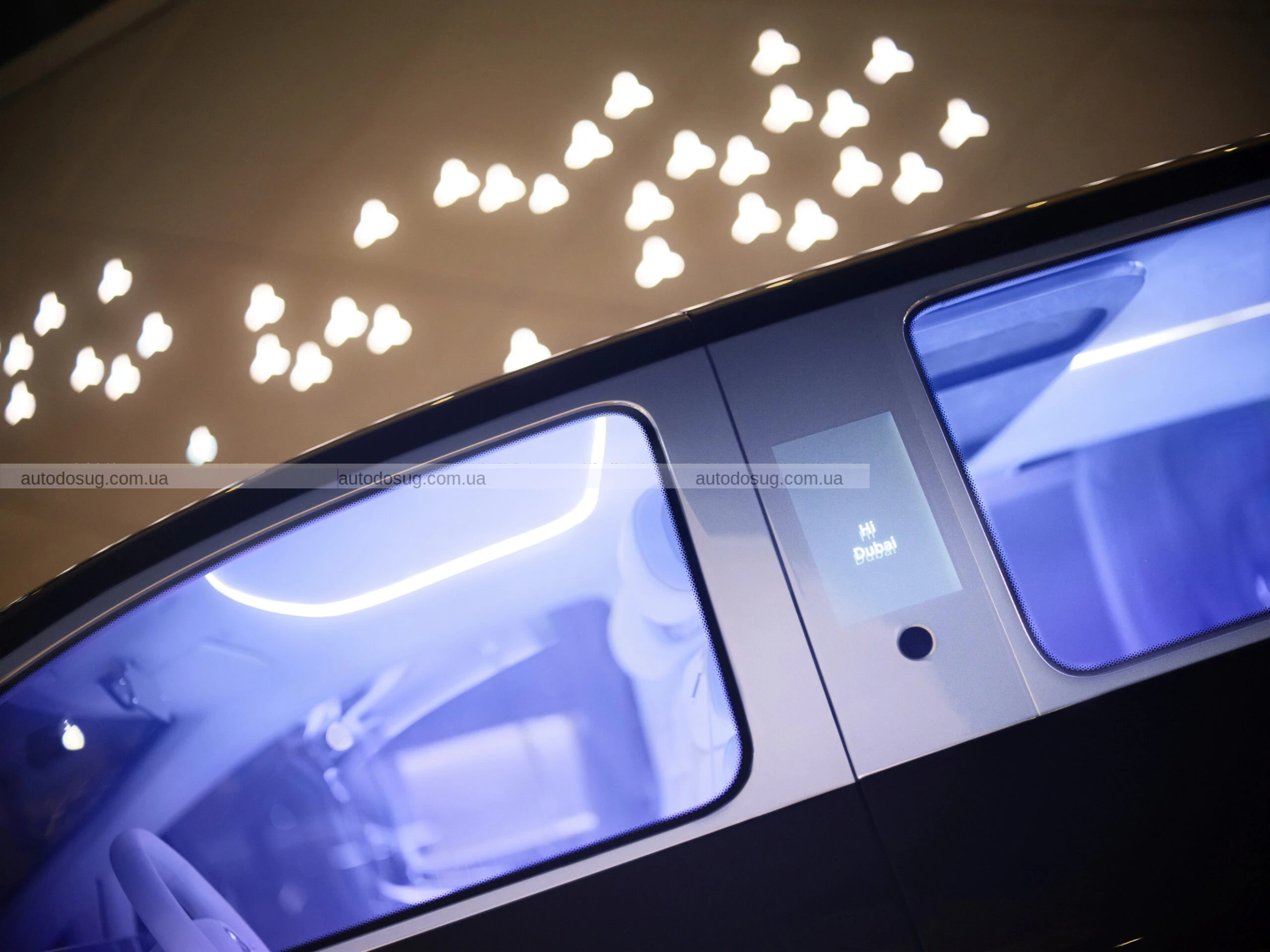 Mercedes представить розкішні електричні фургони VLE та VLS у 2026 році