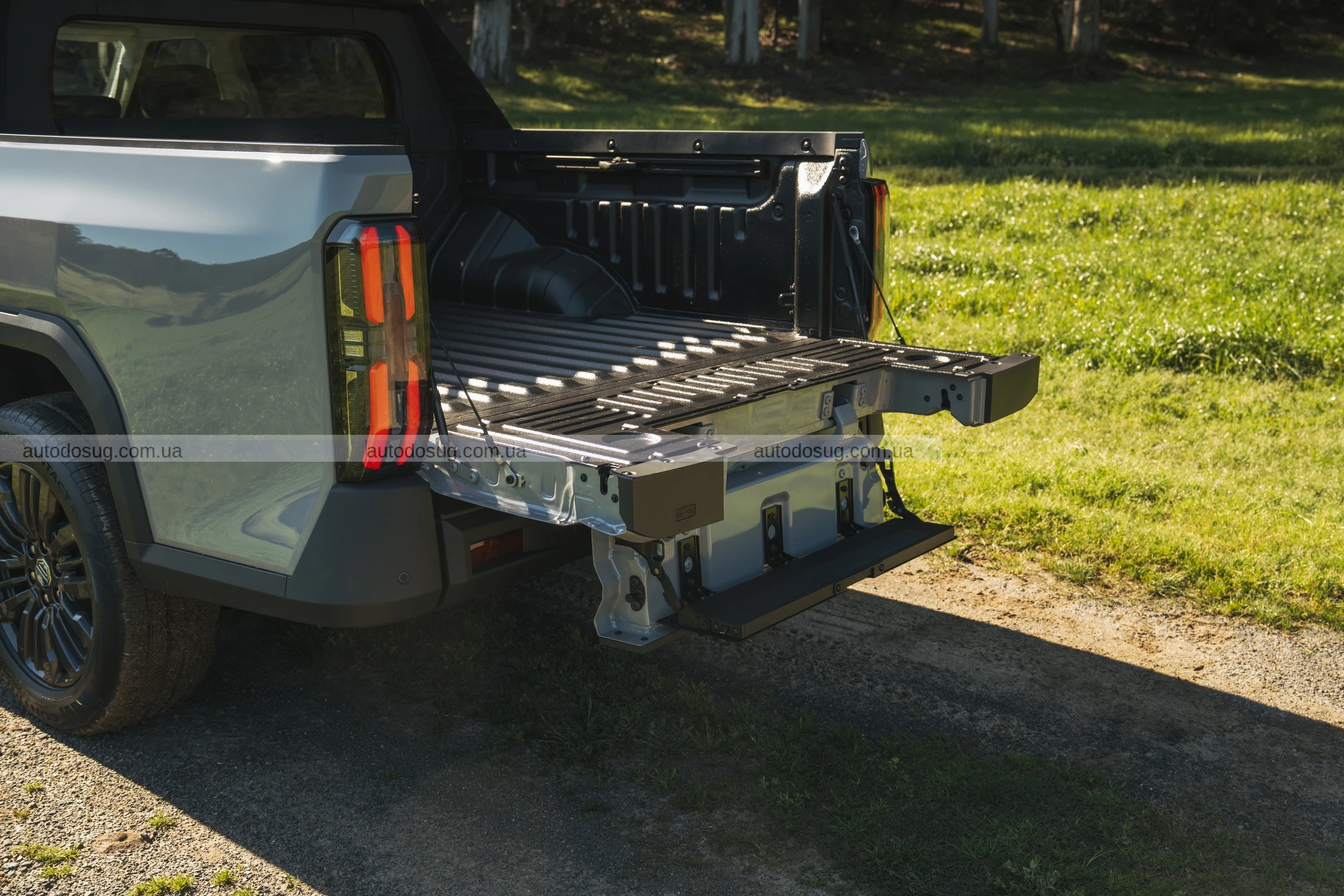 MG заявляє війну Ranger та Hilux новим пікапом