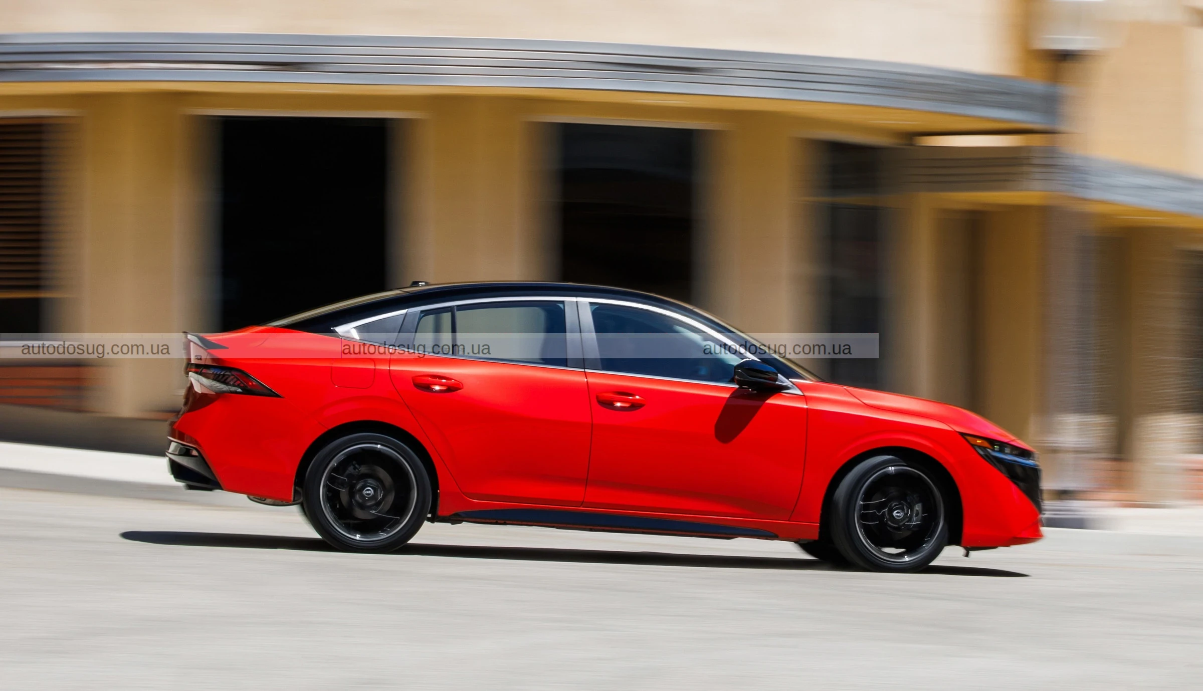 Nissan надав Sentra зовнішній вигляд 2026 року, але залишив потужність у 2016 році