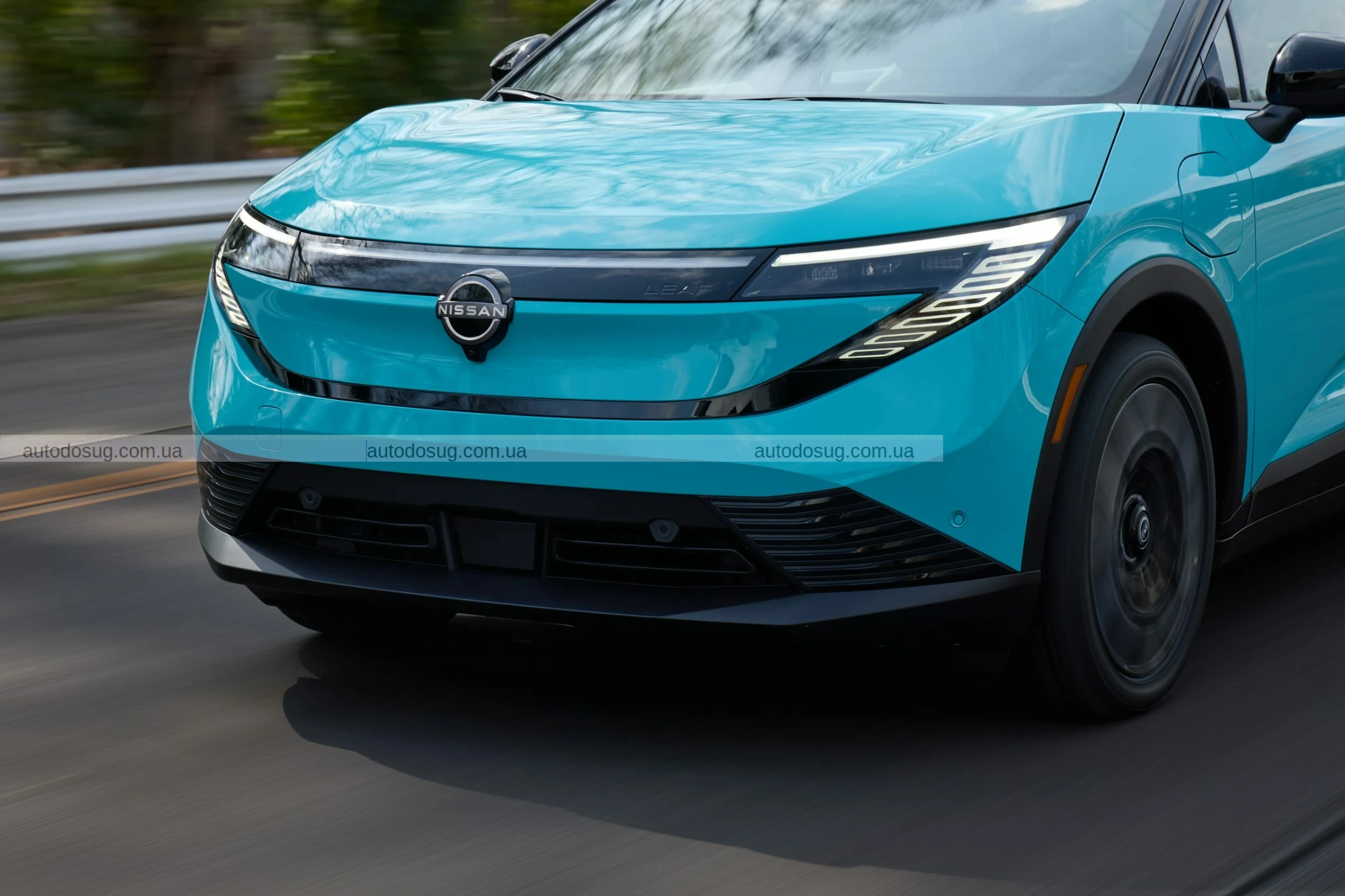 Nissan скорочує виробництво Leaf ще до початку продажів