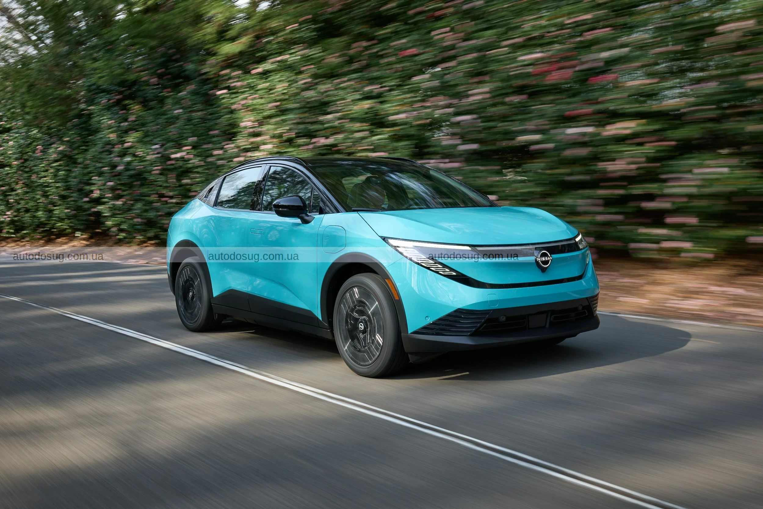 Nissan скорочує виробництво Leaf ще до початку продажів