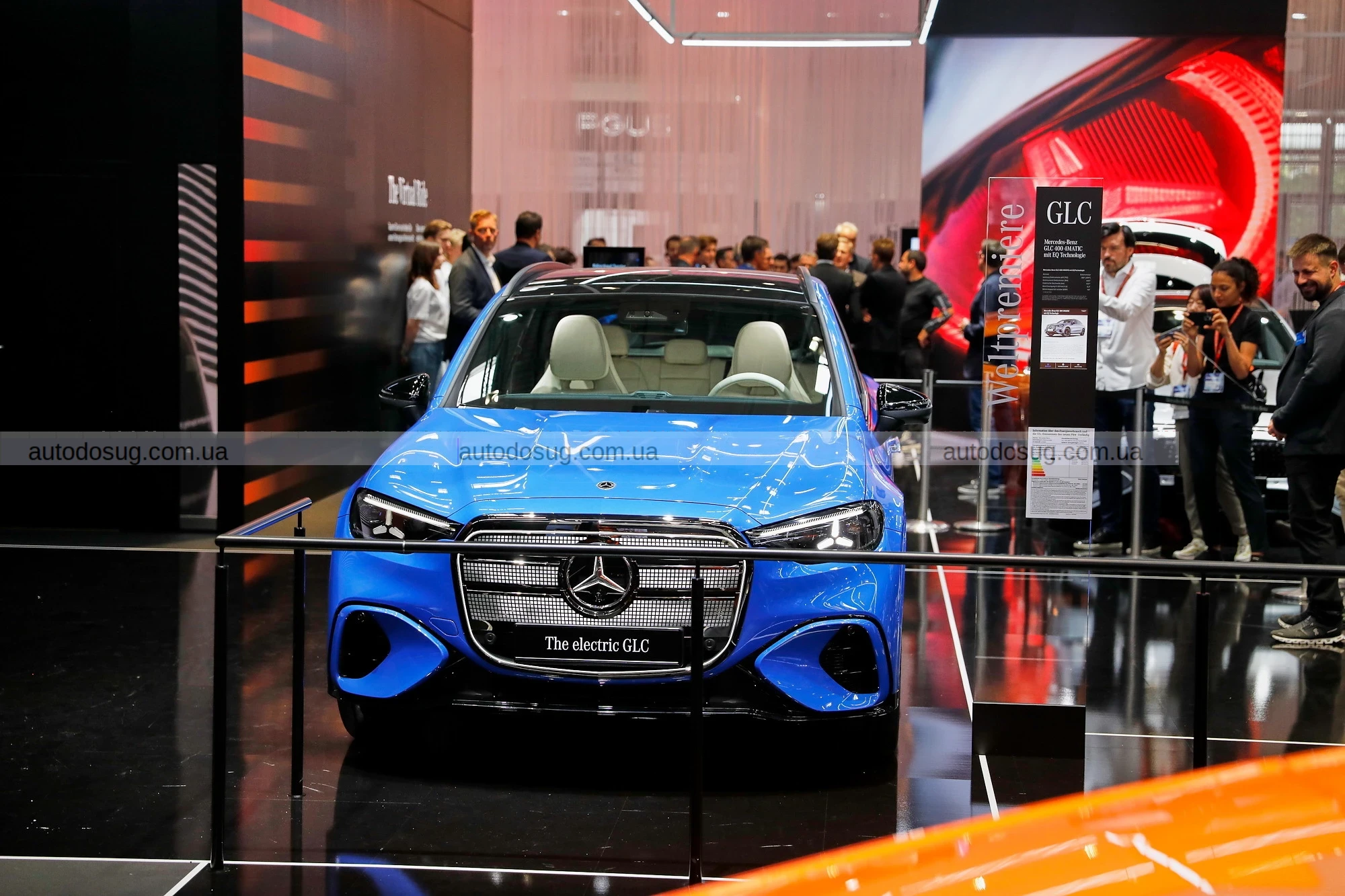 Новий повністю електричний Mercedes GLC має решітку радіатора, достатньо велику, щоб «проковтнути» BMW