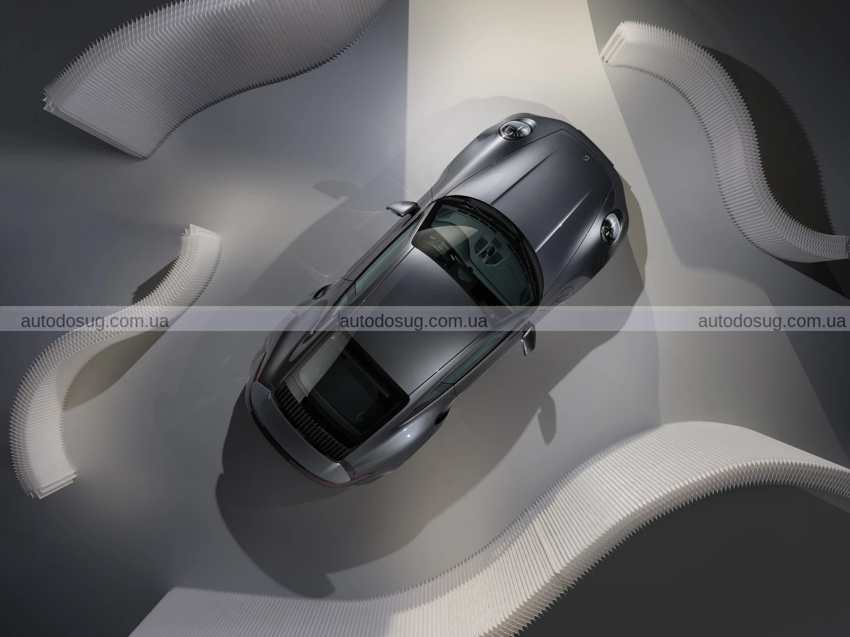 Porsche переходить на гібрид для свого найкращого спортивного автомобіля