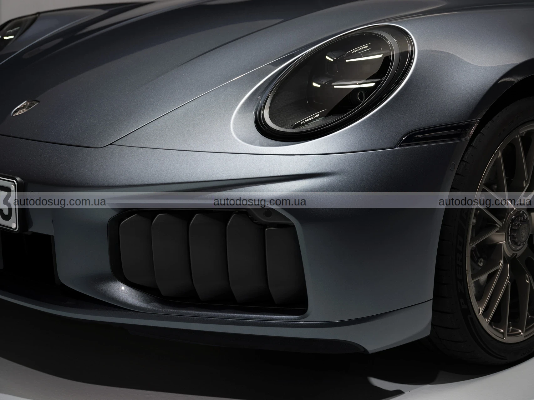 Porsche переходить на гібрид для свого найкращого спортивного автомобіля