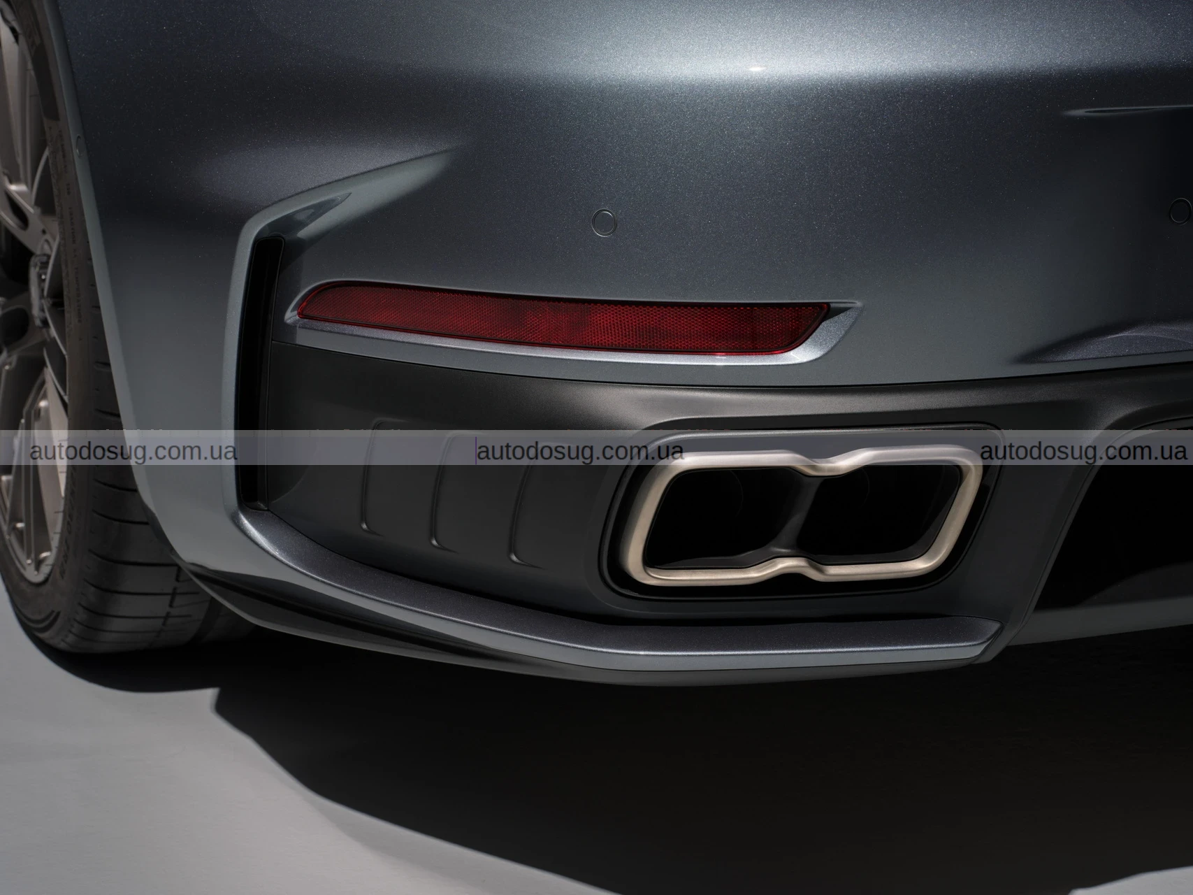 Porsche переходить на гібрид для свого найкращого спортивного автомобіля