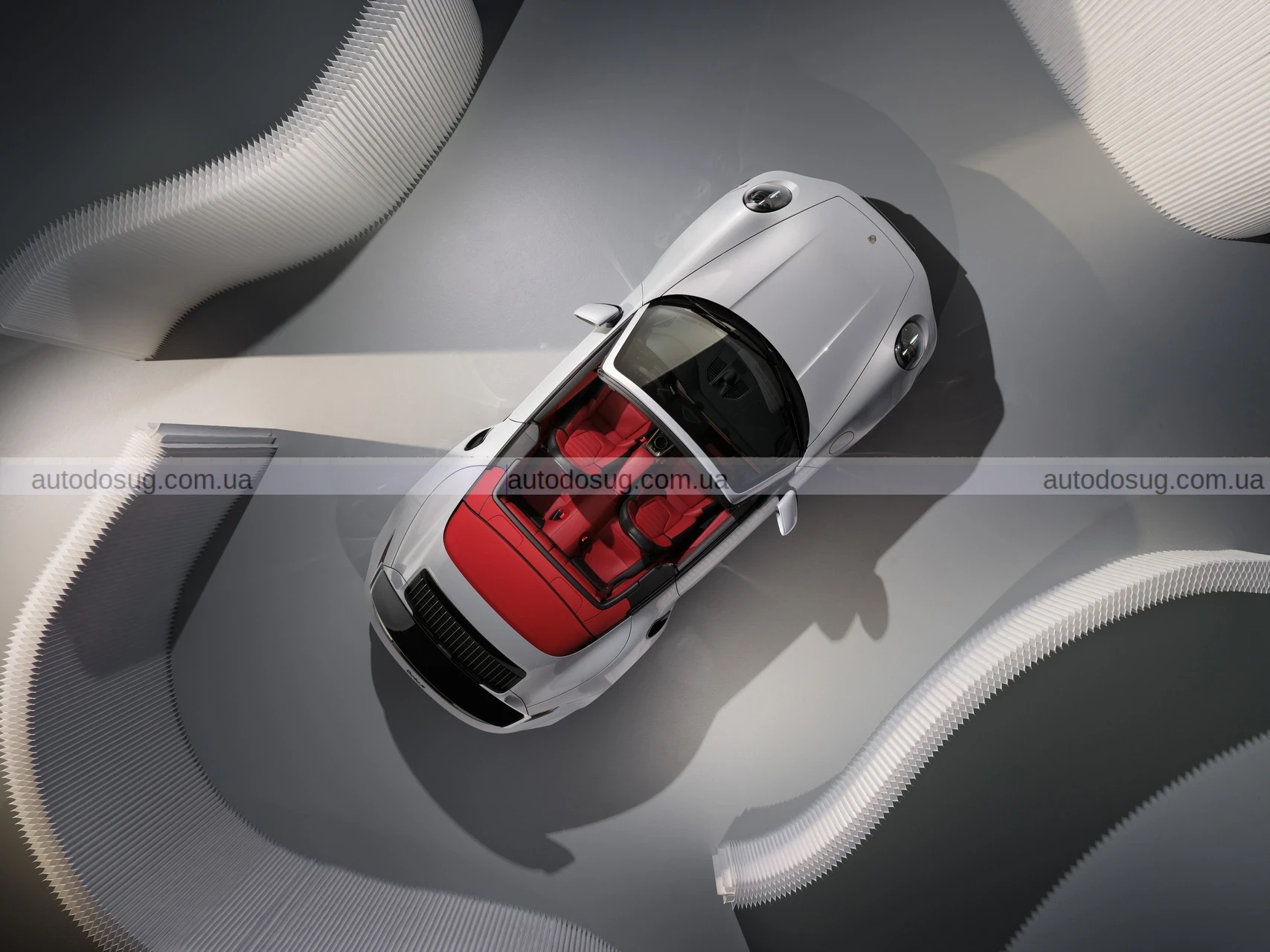 Porsche переходить на гібрид для свого найкращого спортивного автомобіля