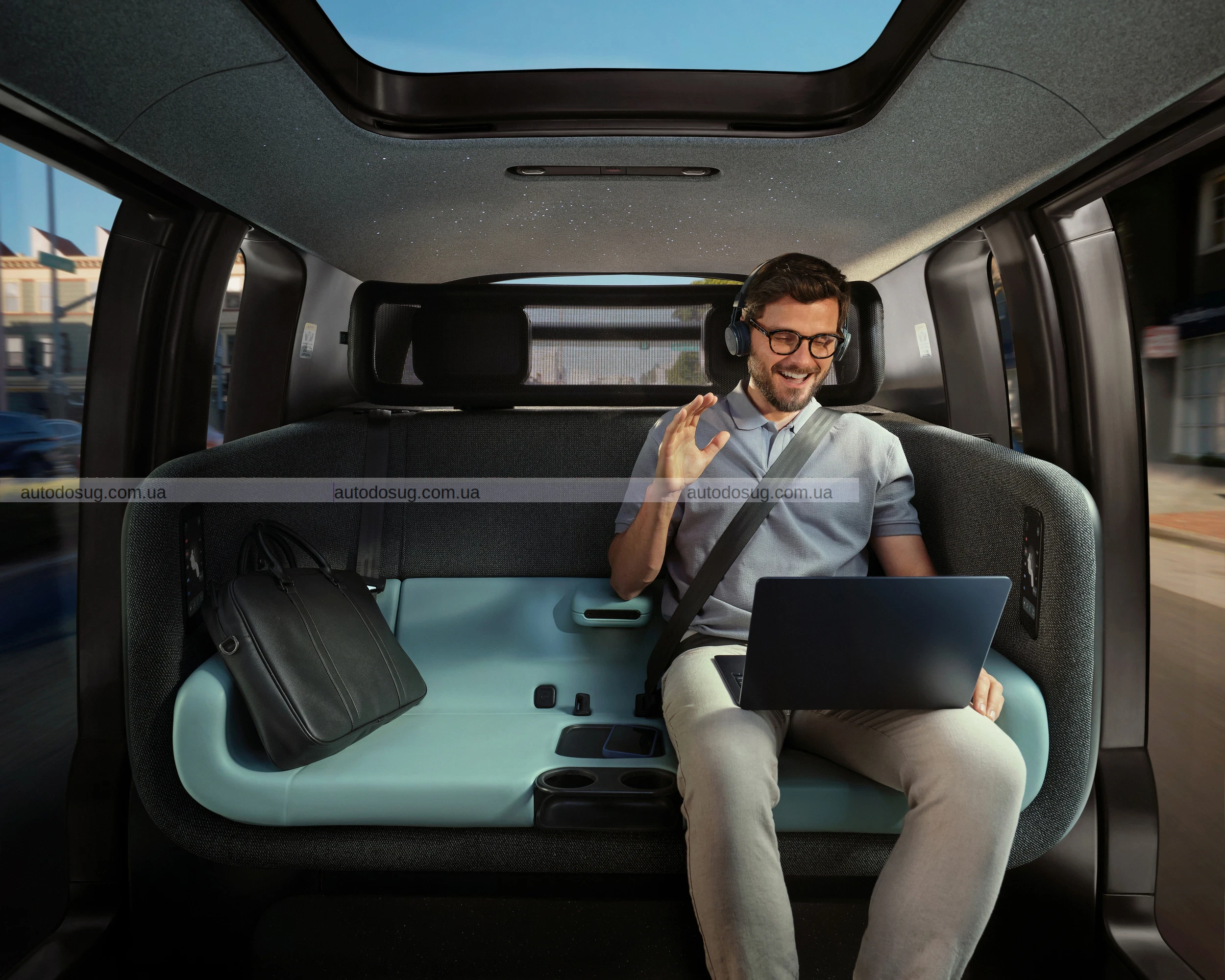 Тепер можна ризикнути та проїхатися на роботаксі Zoox