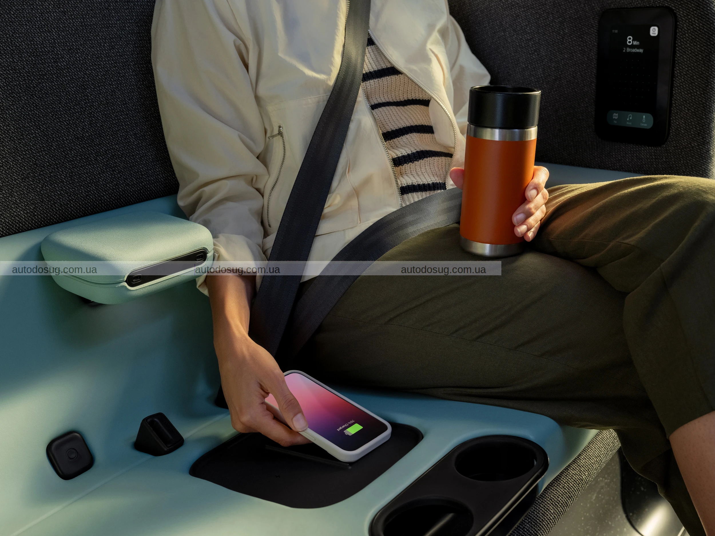 Тепер можна ризикнути та проїхатися на роботаксі Zoox