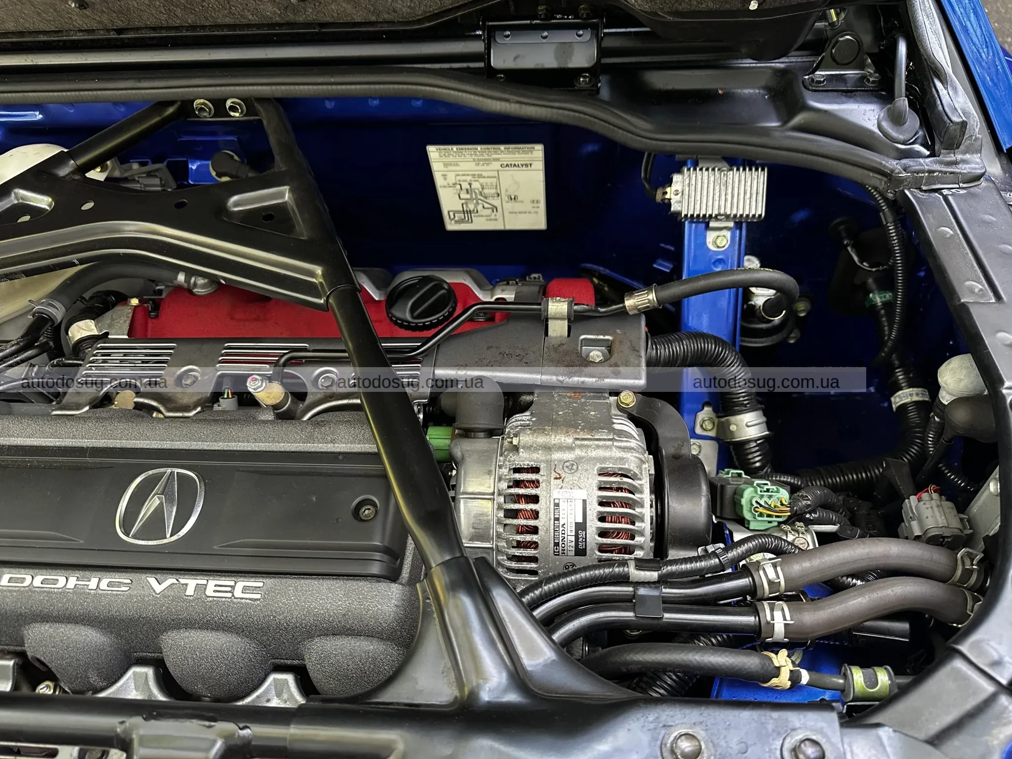 Цей 20-річний Acura NSX-T має всього 4 300 миль і одного оригінального власника