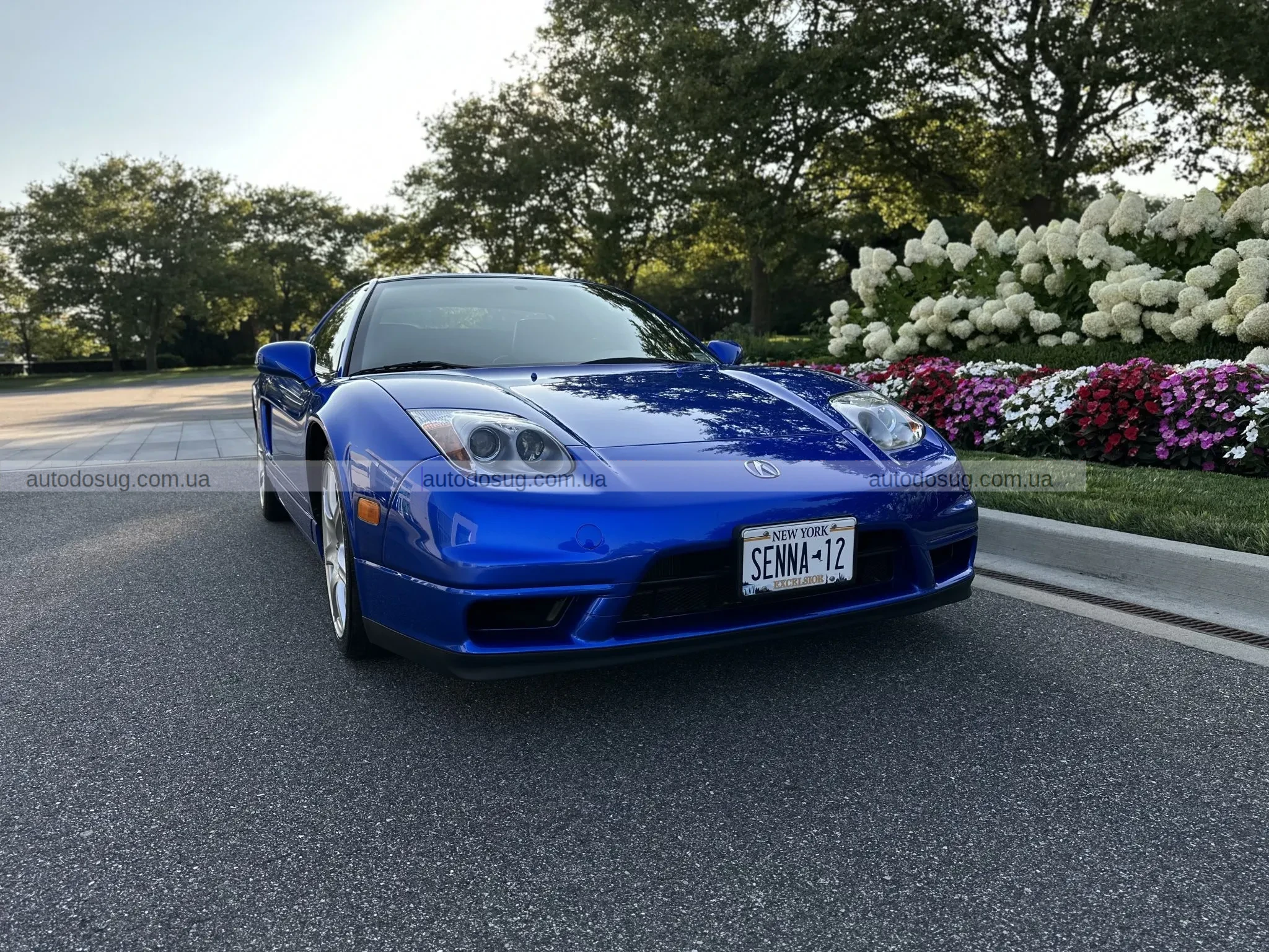 Цей 20-річний Acura NSX-T має всього 4 300 миль і одного оригінального власника