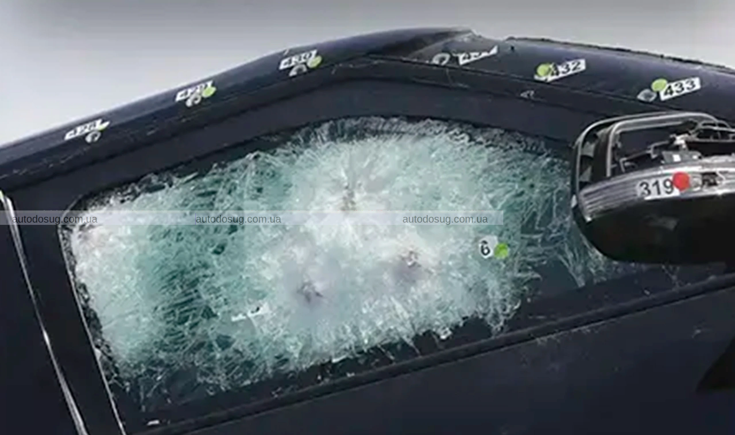 Цей розкішний позашляховик витримав 400 пострілів з лазерним наведенням