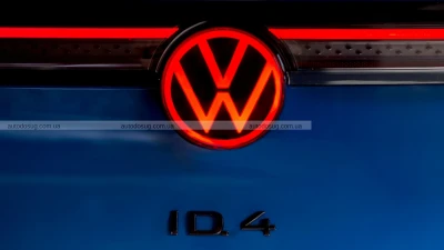 VW ID.4 отримує непомітне затемнення, але щось більше чекає в тіні