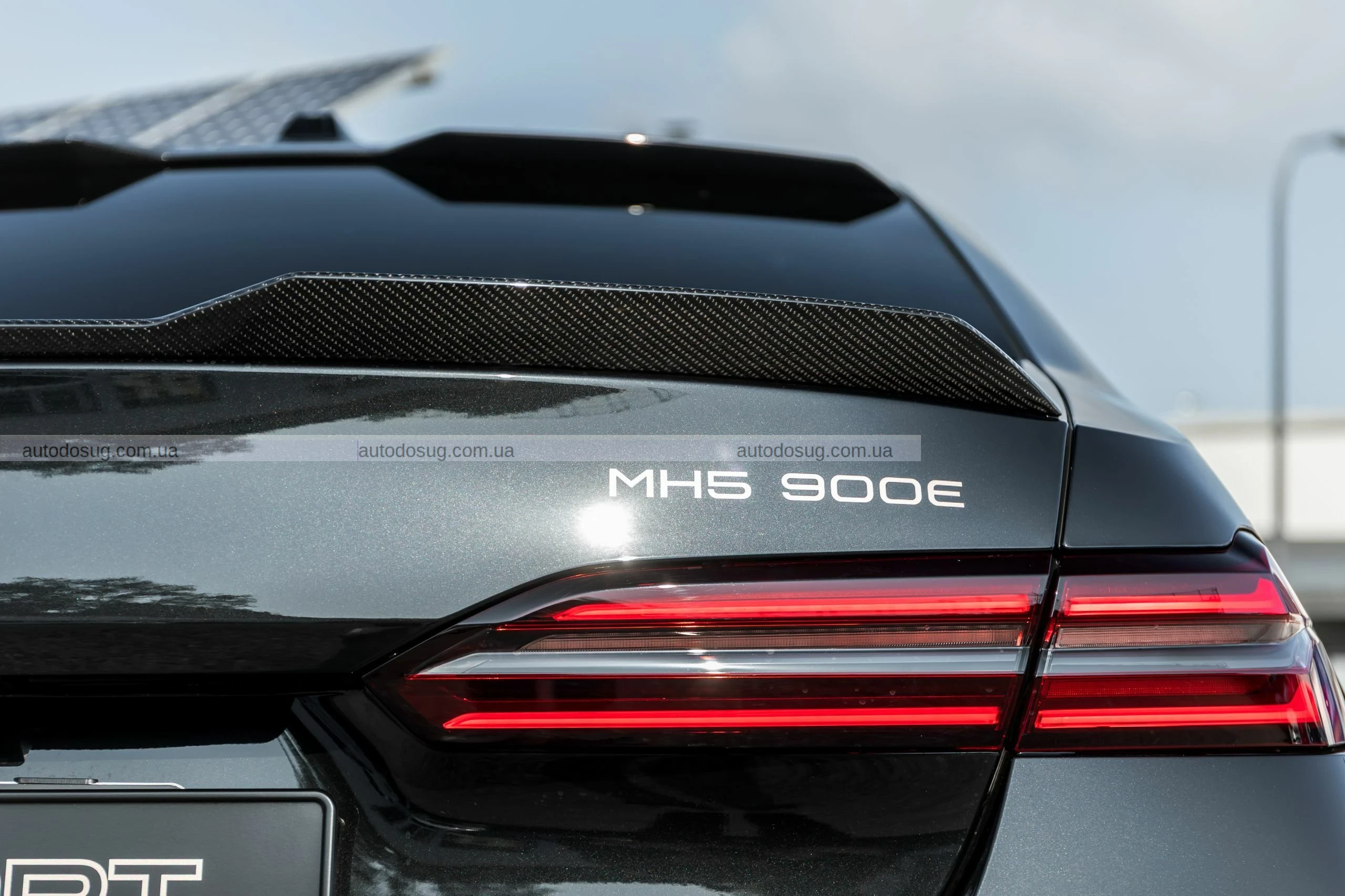 Ви думали, що новий M5 швидкий. Чекайте, поки не побачите цей