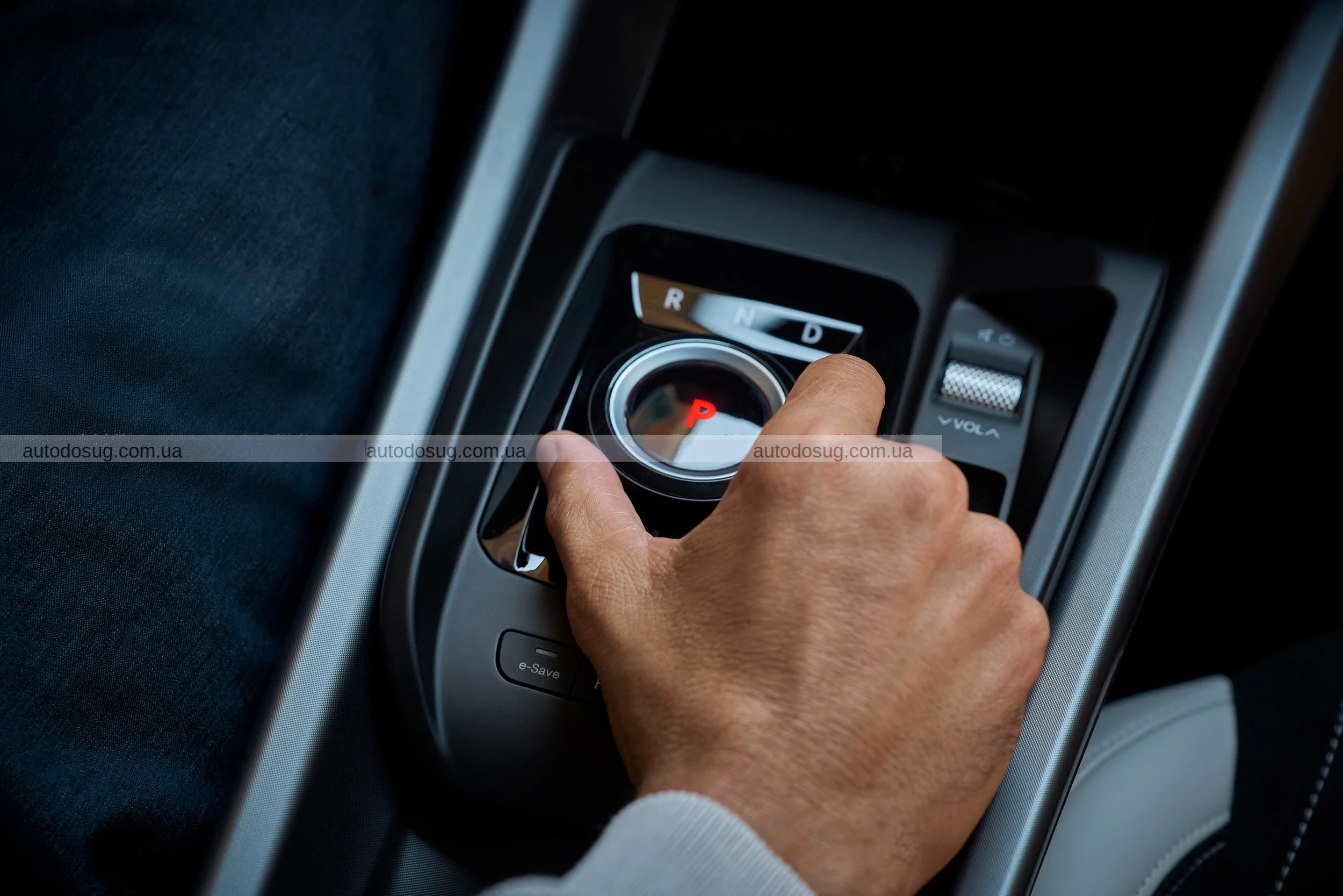 Alfa Romeo Tonale 2026 демонструє італійську пристрасть у новому обличчі