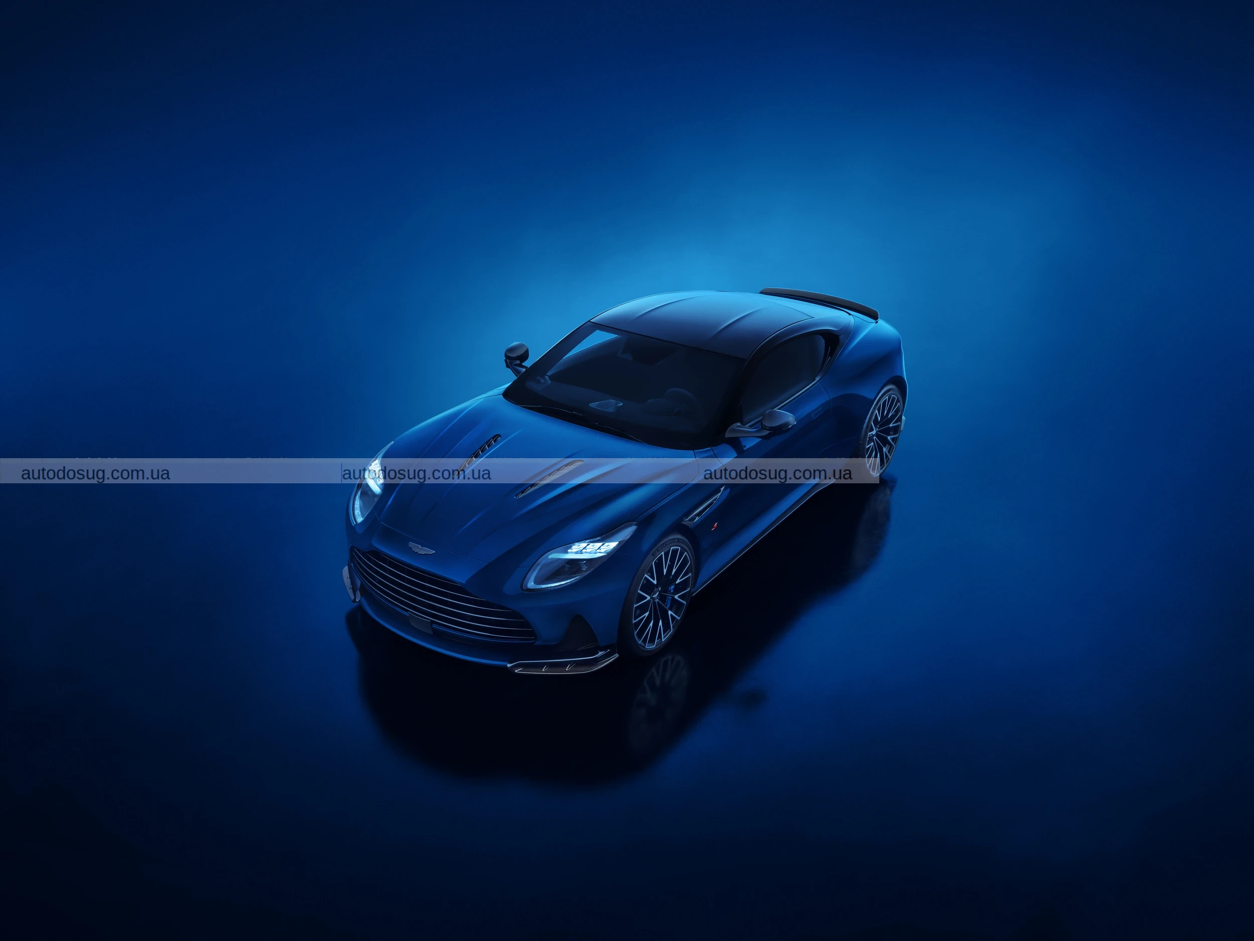 Aston Martin загострює DB12 новим варіантом S потужністю 690 к.с.