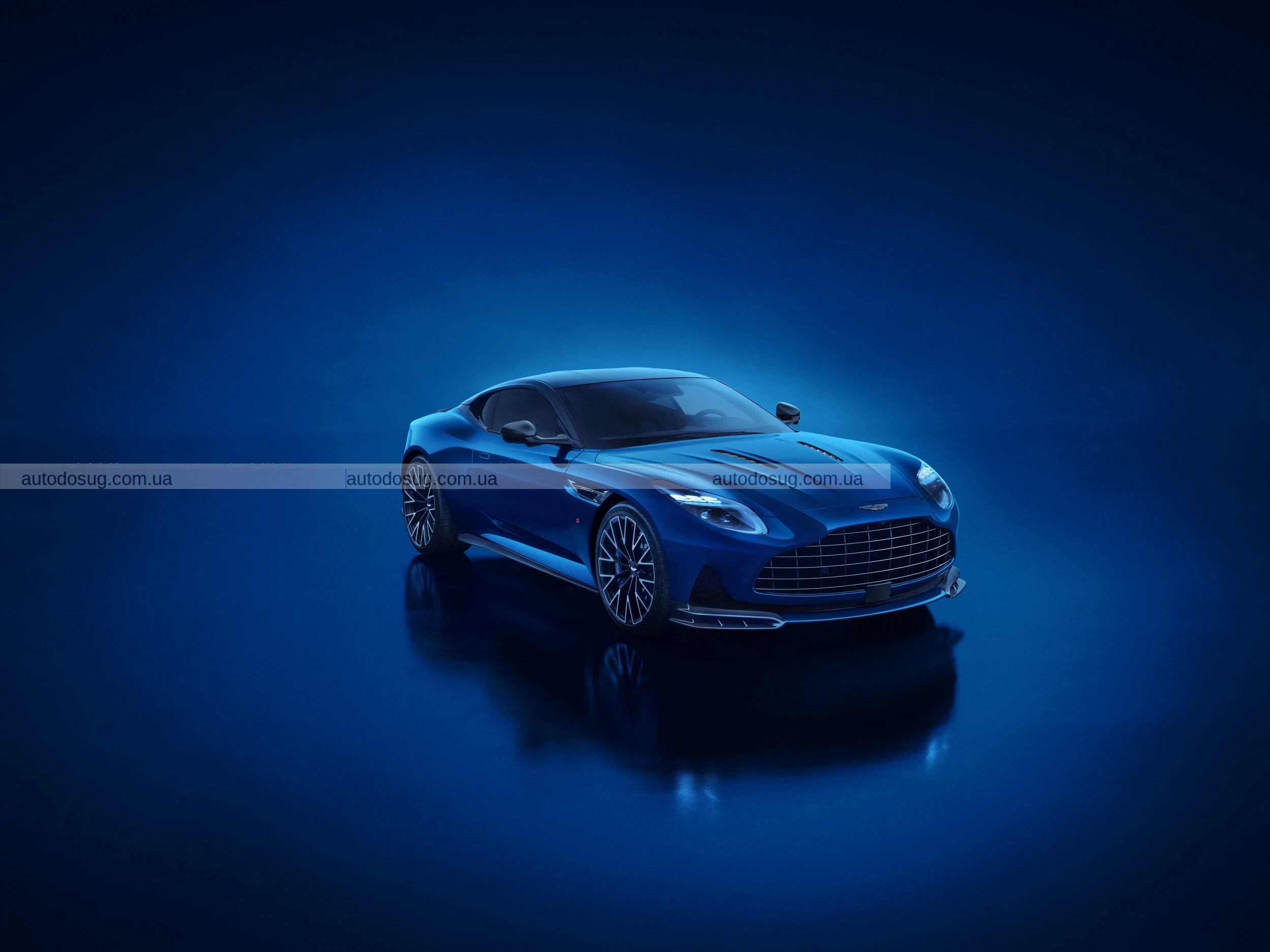 Aston Martin загострює DB12 новим варіантом S потужністю 690 к.с.