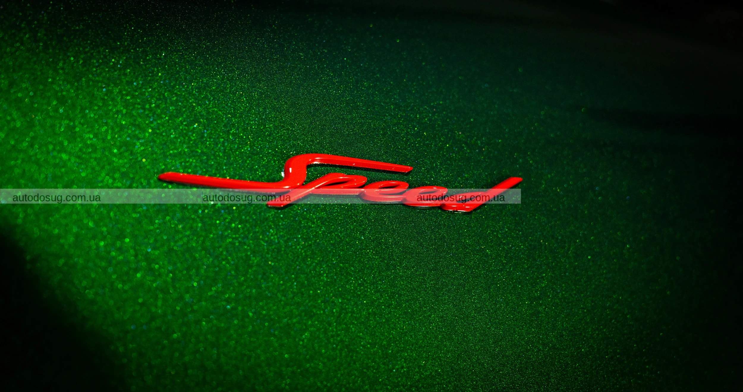 Bentley вшановує рідне місто Porsche новою лімітованою серією Black Forest Regional Collection