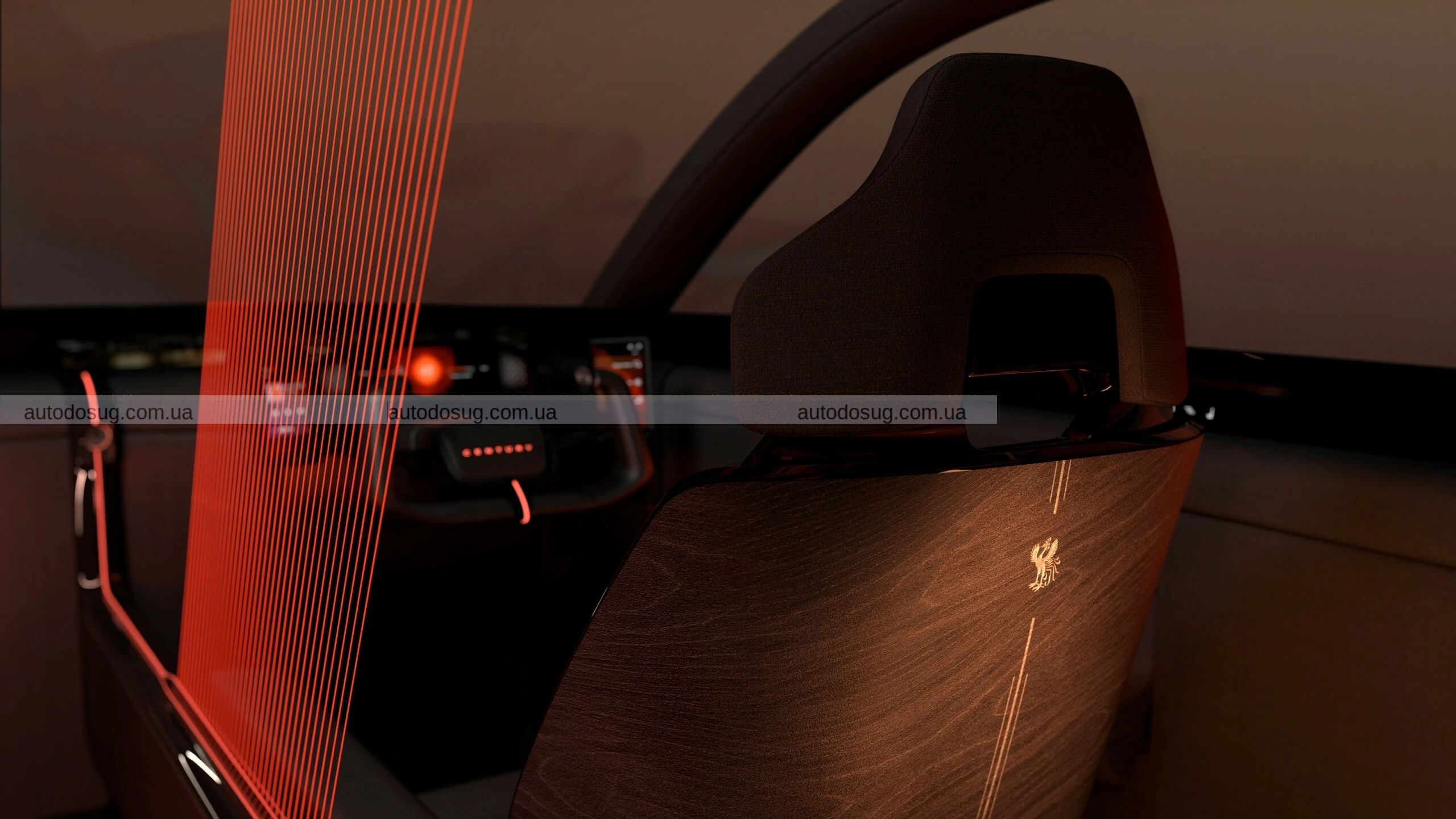 Century Coupe лідирує в боротьбі Toyota з Rolls-Royce