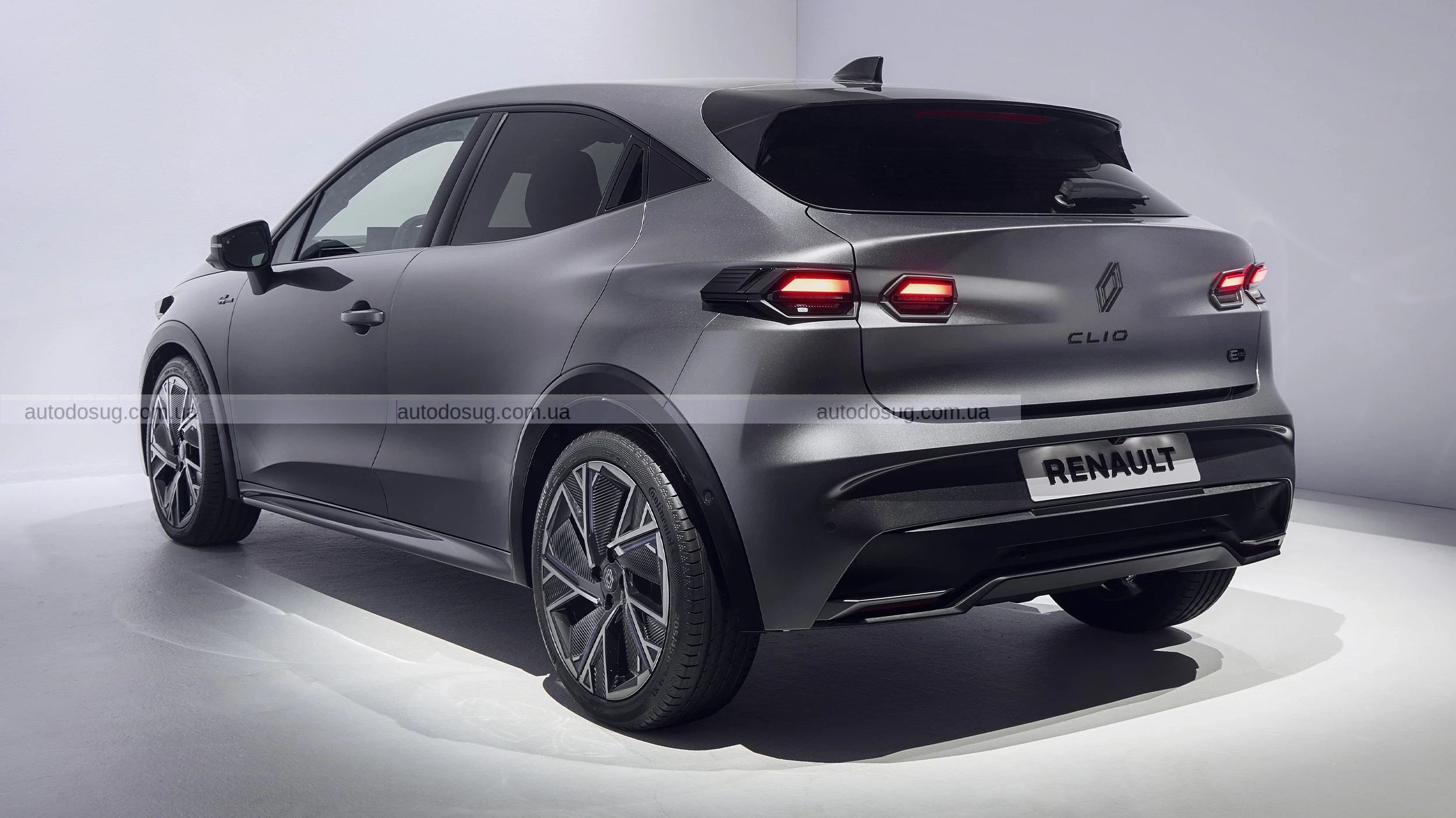 Чому ми б обрали Mitsubishi Colt замість Renault Clio