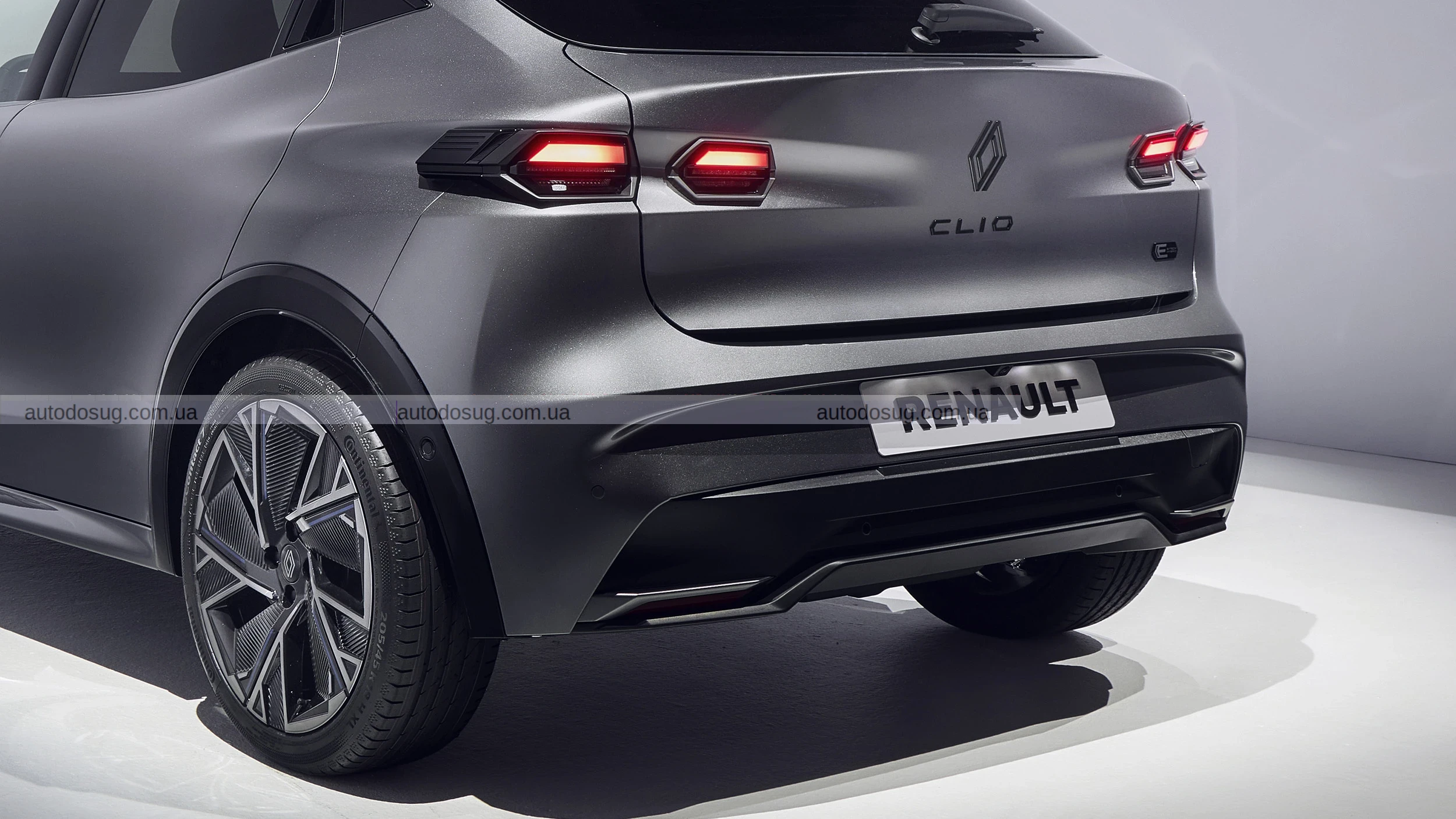 Чому ми б обрали Mitsubishi Colt замість Renault Clio