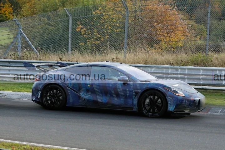 Denza Z — електроспорткар, що має обігнати Porsche