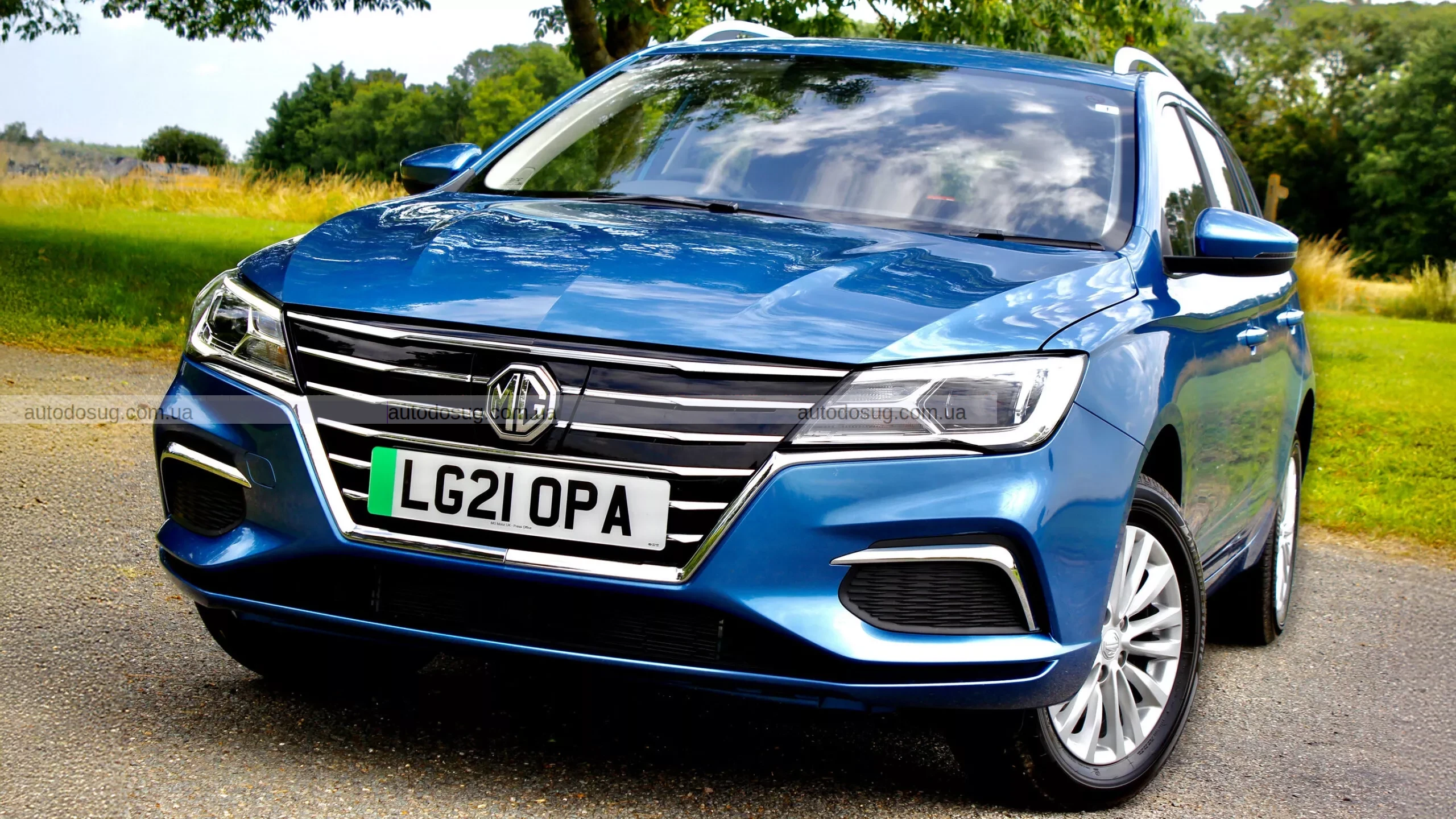 Електромобіль MG5 "зійшов з розуму"