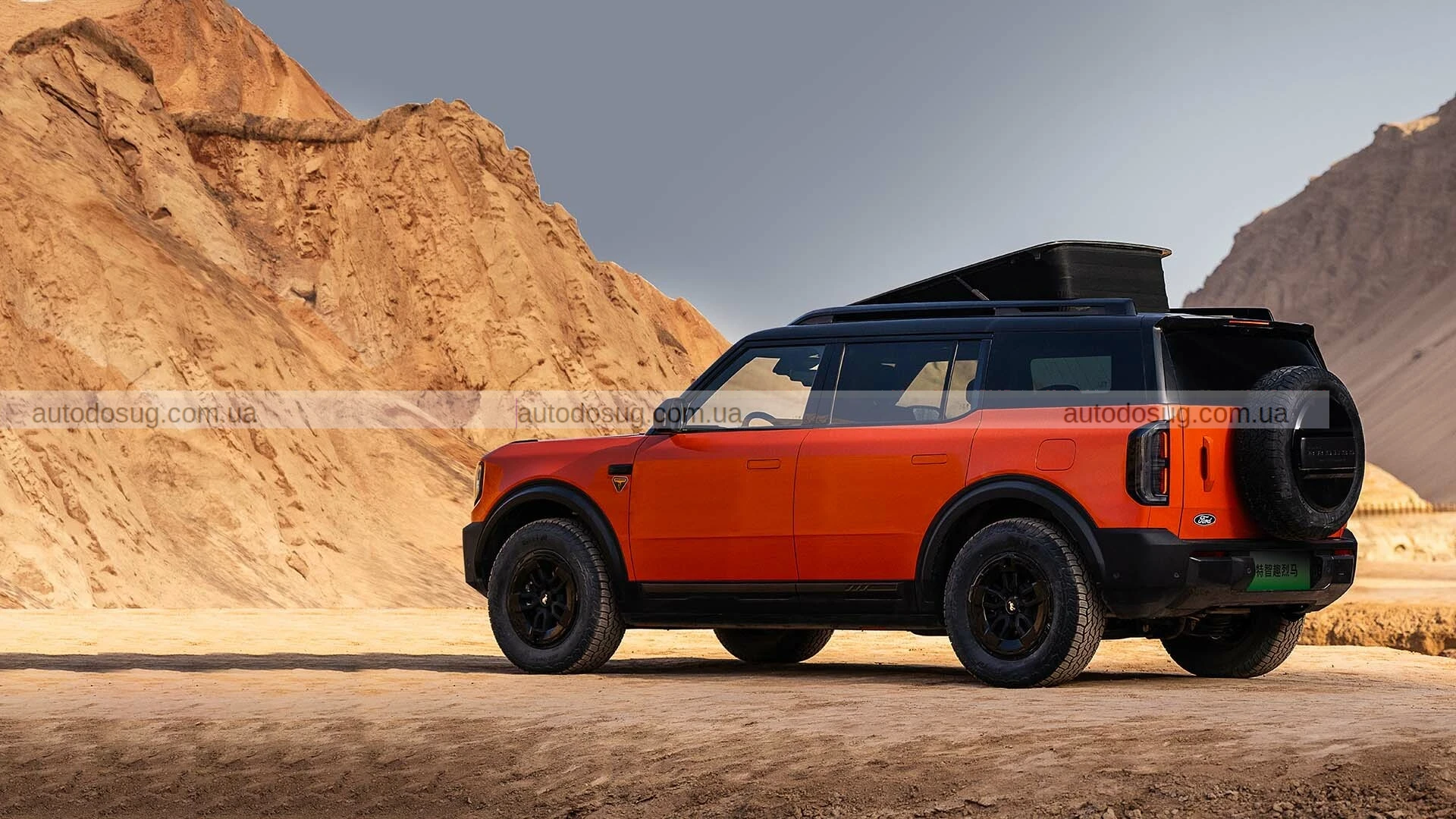 Електрифікований Bronco від Ford прибуває з сюрпризом у вигляді підйомного даху