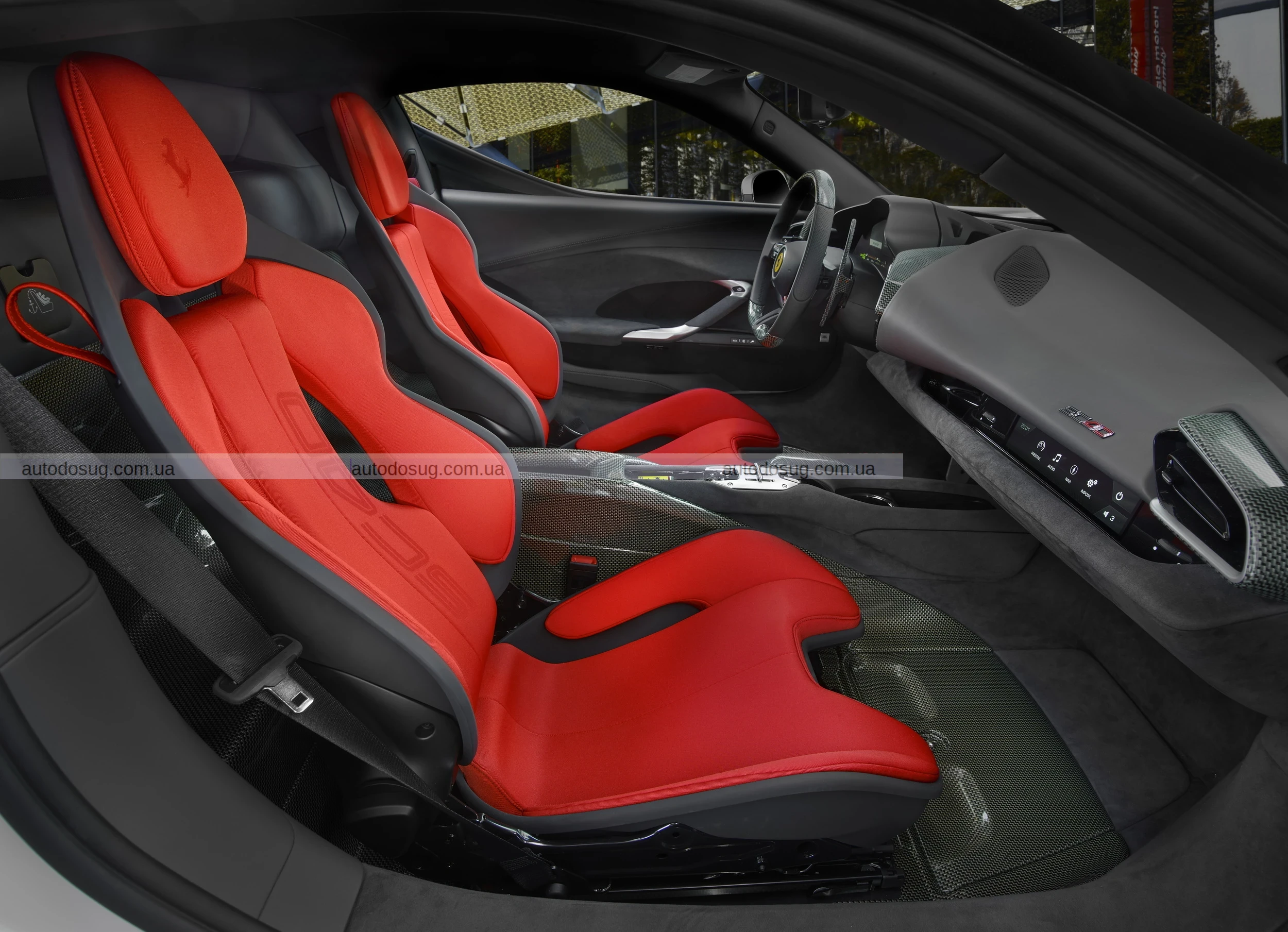 Ferrari створила сучасний триб'ют F40, але без його душі