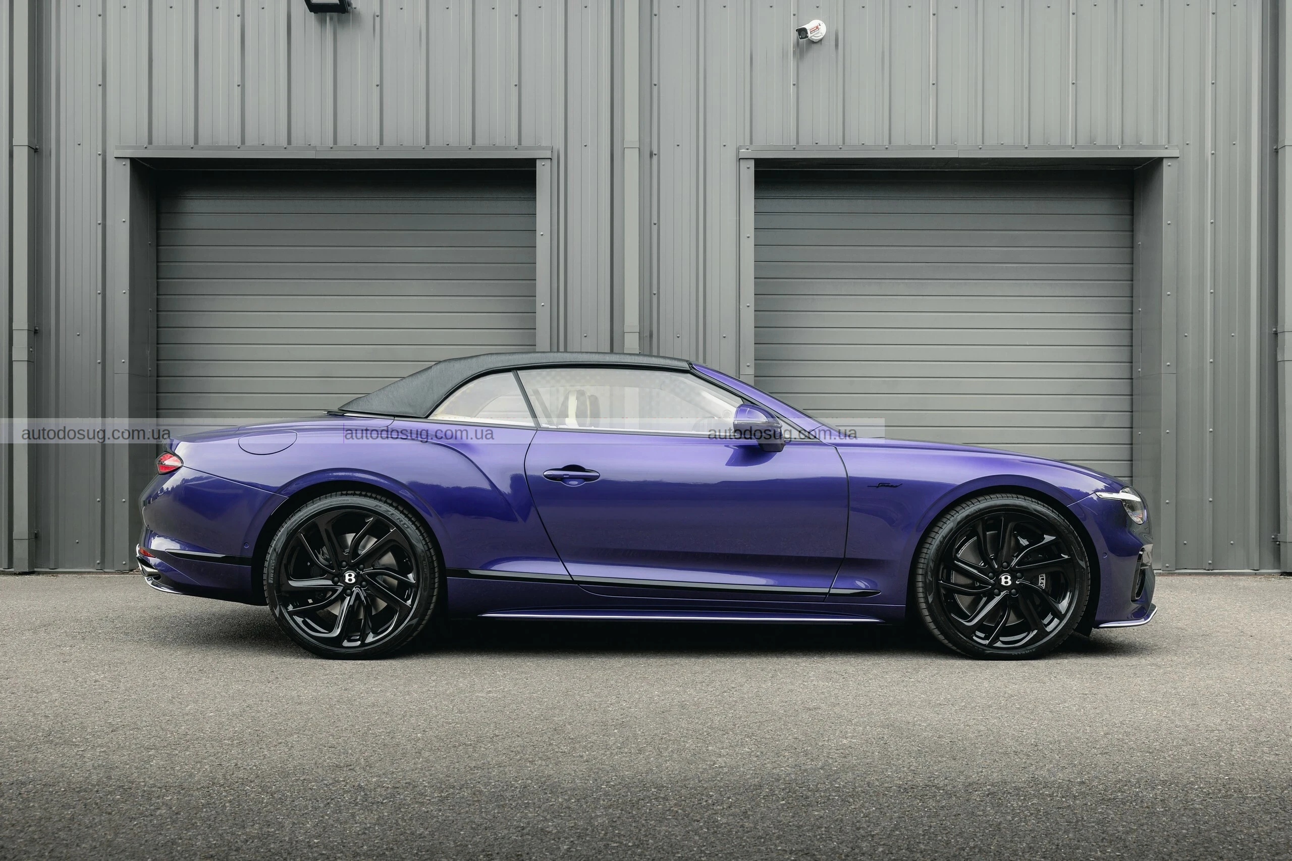 Фіолетовий шедевр Bentley Continental GTC Speed з кам’яною обробкою та 771 к.с. для справжніх цінителів розкоші