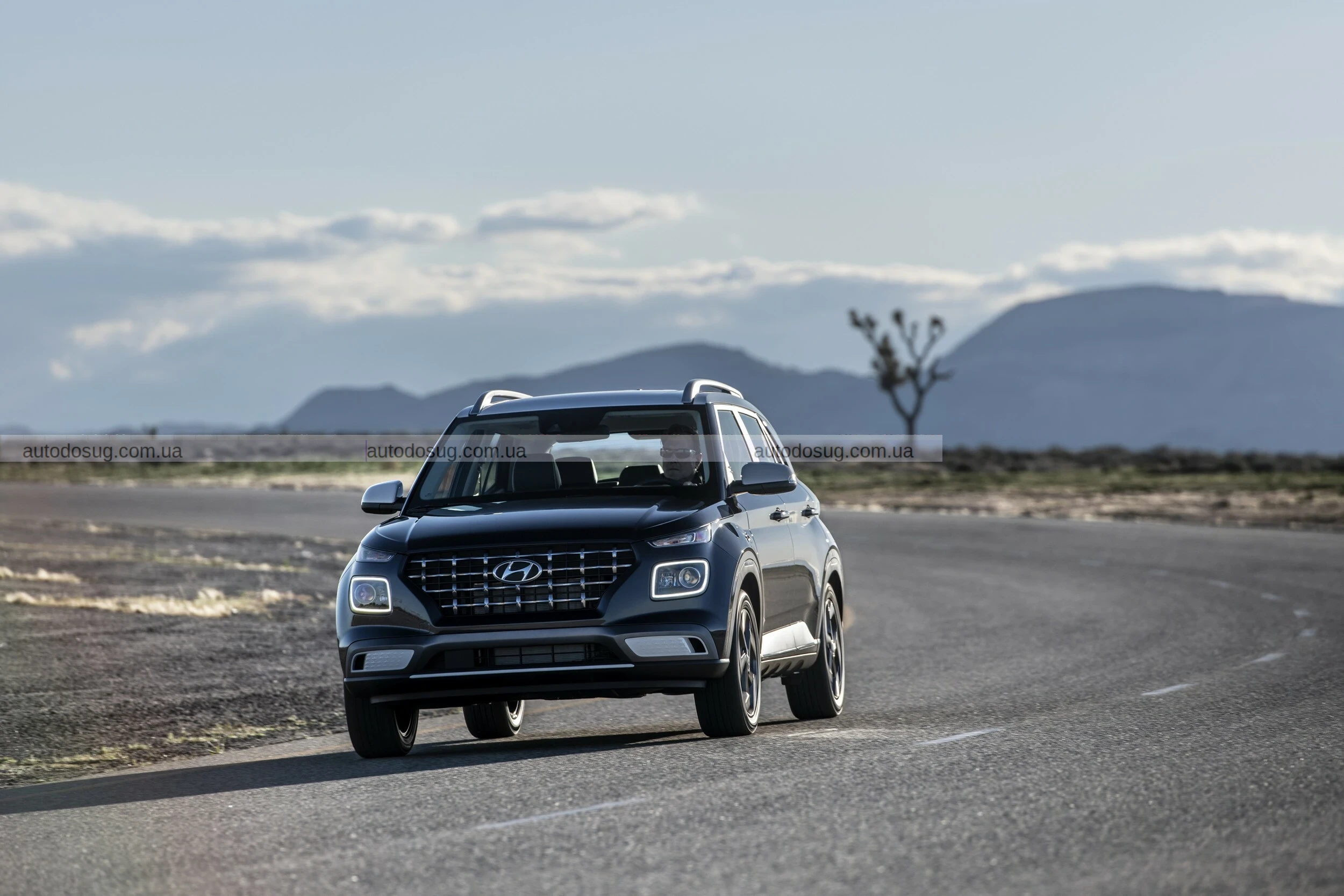 Hyundai Venue 2026 стає дешевше, але без LED-фар та навігації