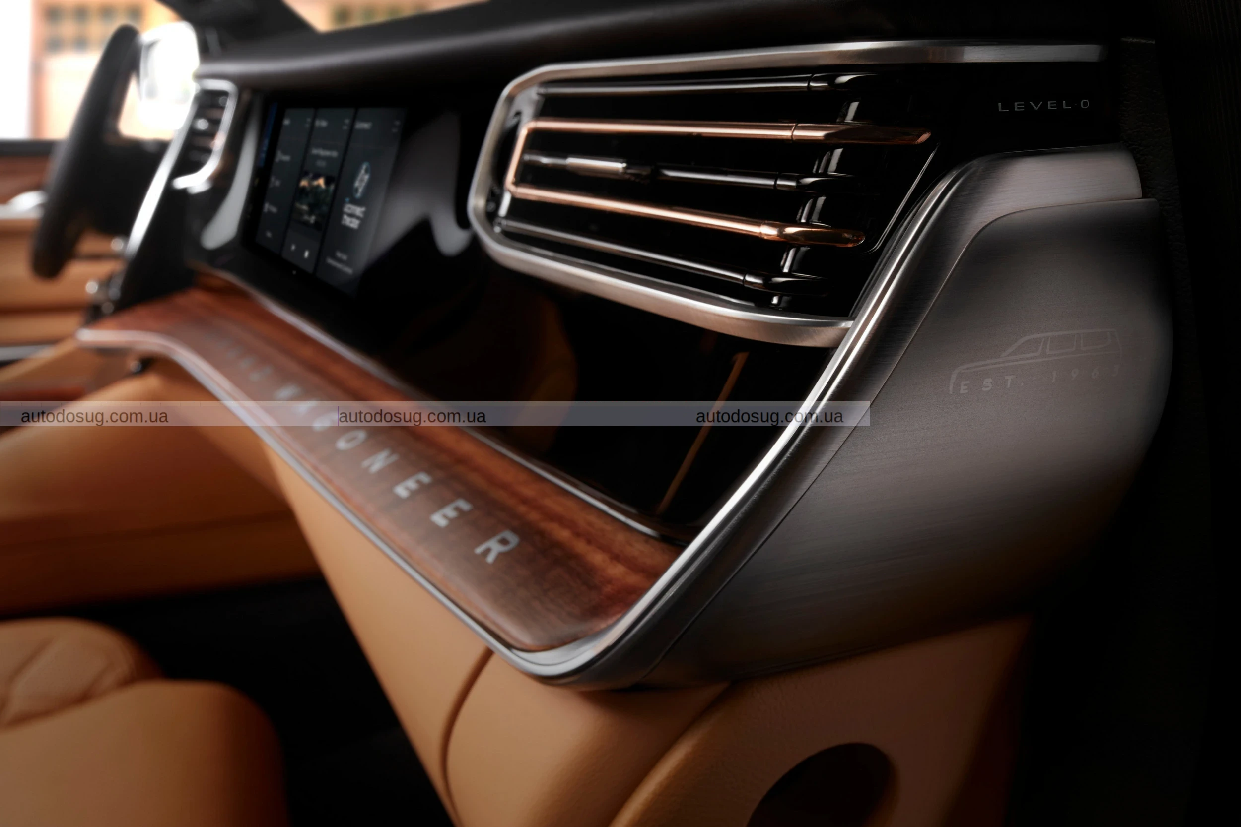 Jeep Grand Wagoneer 2026 демонструє новий дизайн, гібридну силову установку та 647 к.с.