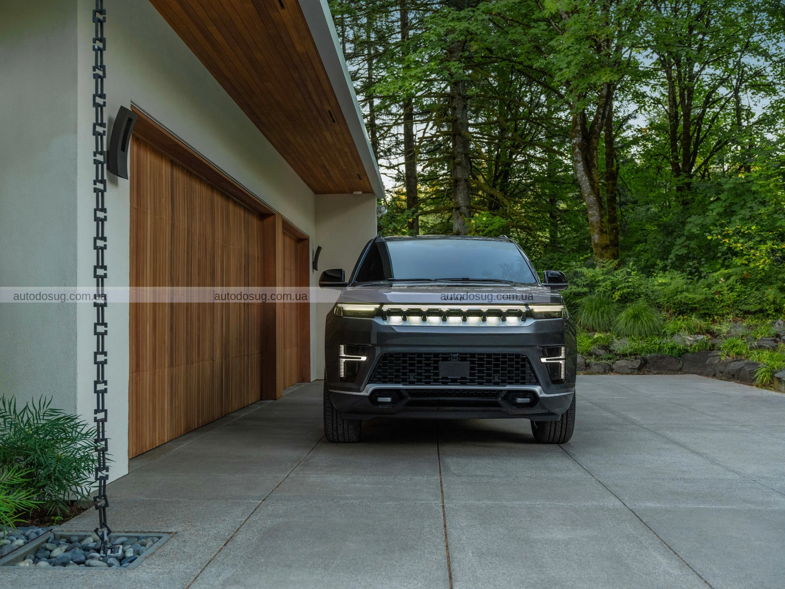 Jeep Grand Wagoneer 2026 демонструє новий дизайн, гібридну силову установку та 647 к.с.