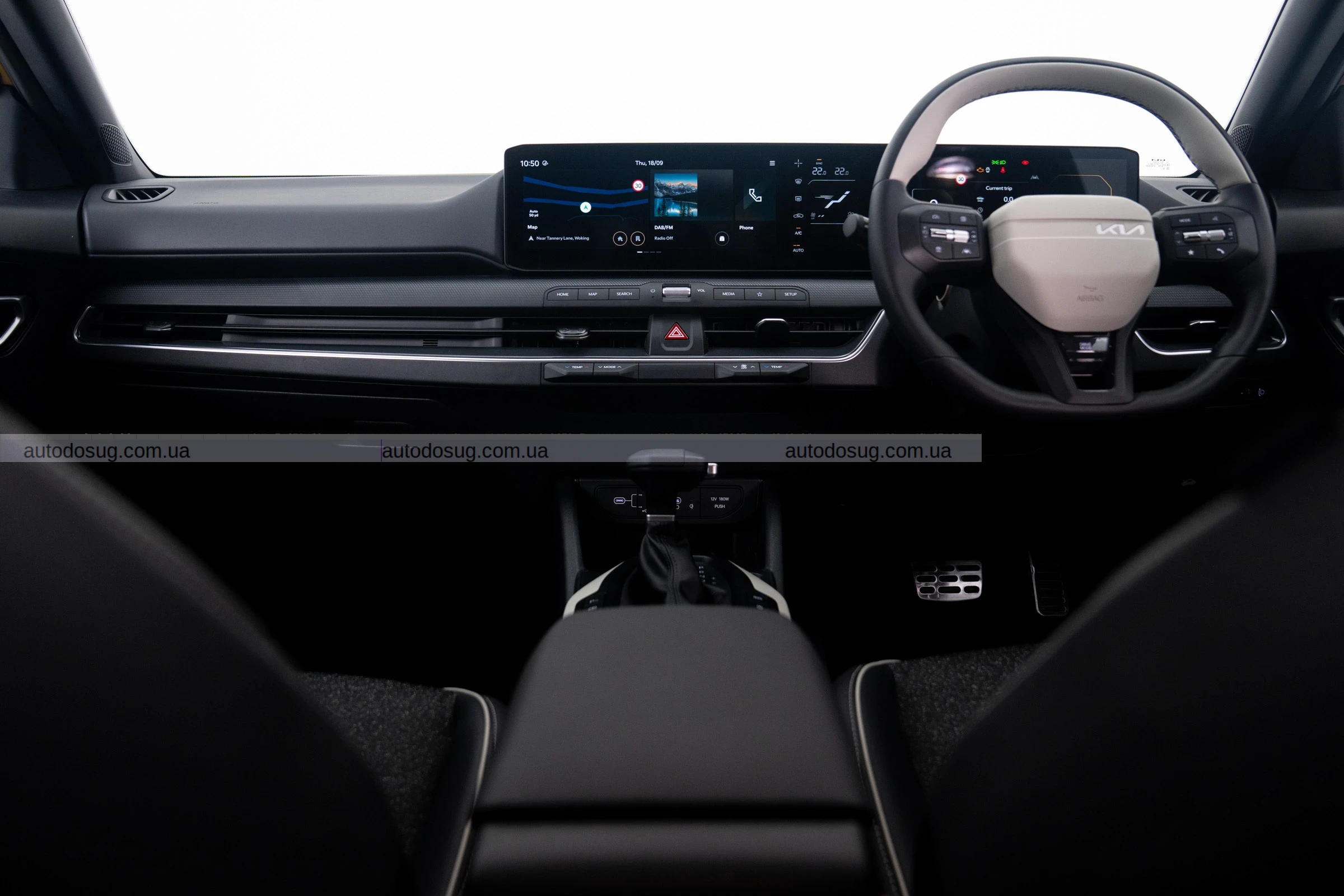 Kia K4 щойно завдала нищівного удару по VW Golf