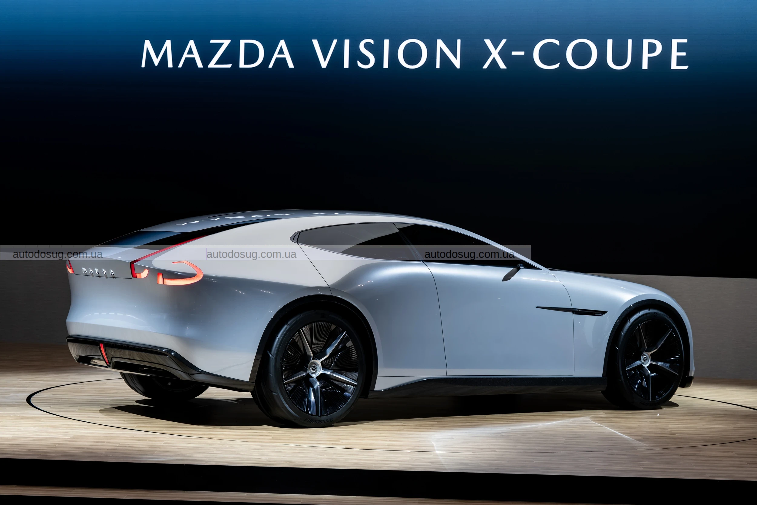 Mazda представляє Vision X‑Coupe з роторним двигуном