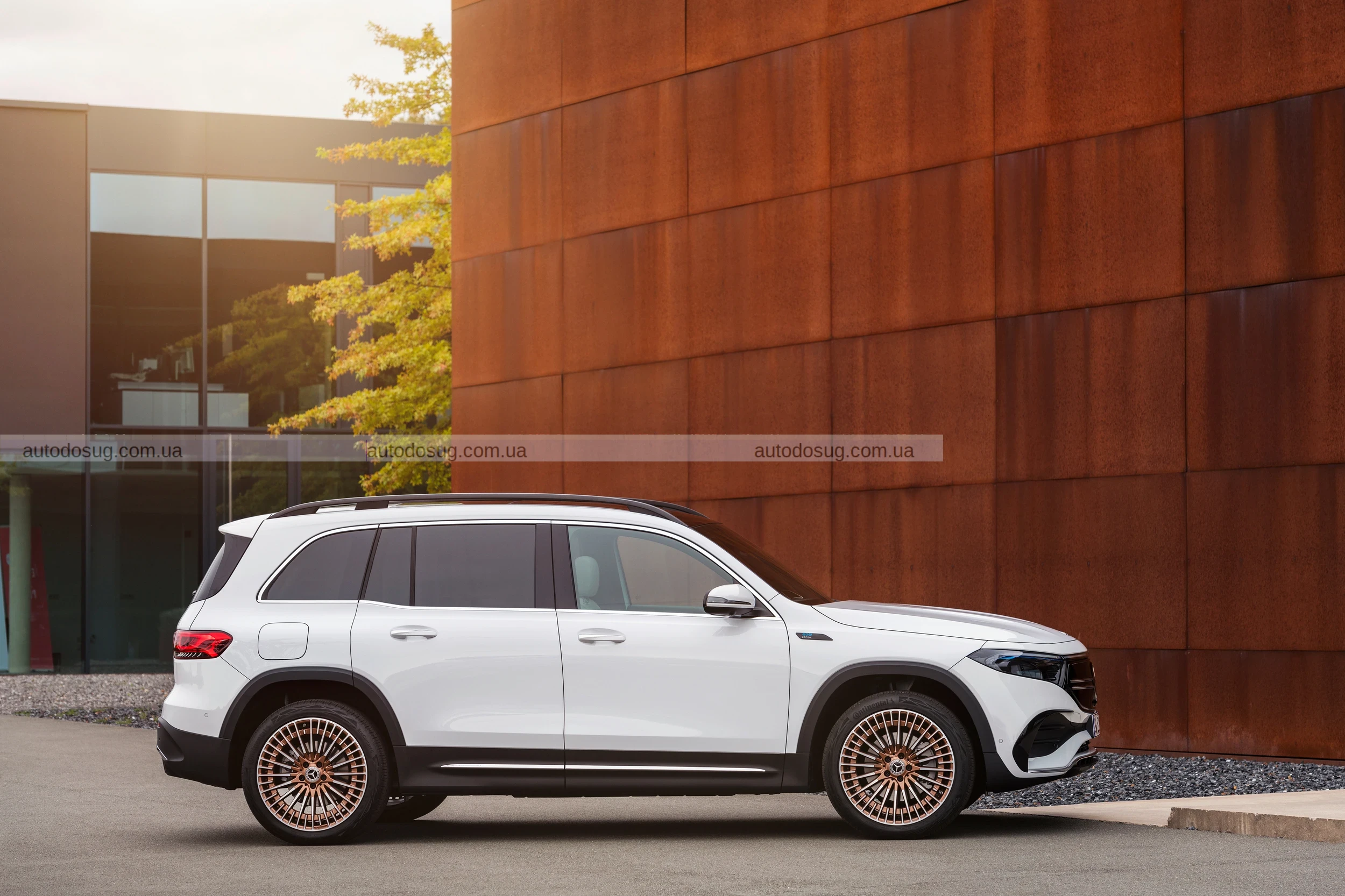 Mercedes щойно припинив випуск свого електромобіля початкового рівня EQB