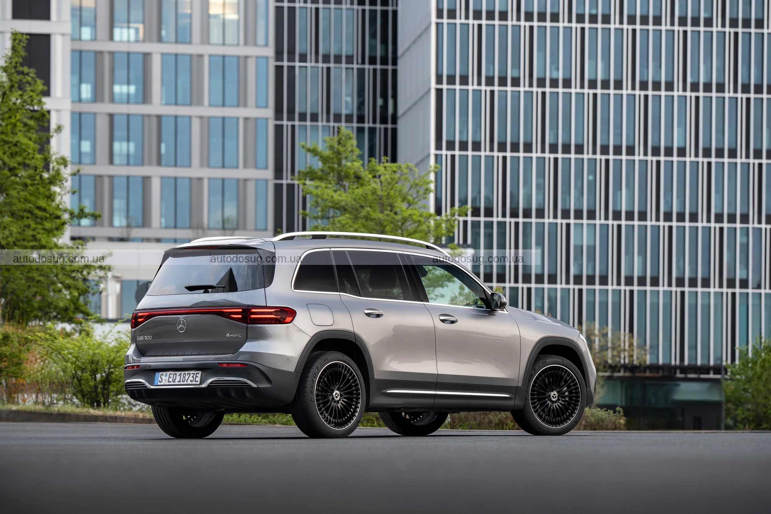 Mercedes щойно припинив випуск свого електромобіля початкового рівня EQB