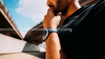 Найновіші моделі Mercedes-AMG сидять на вашому зап'ясті